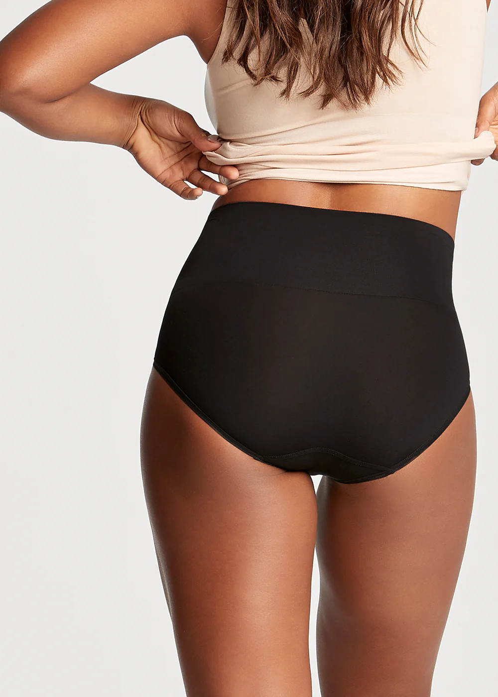 Ultralight Seamless Shaping Brief | Yummie