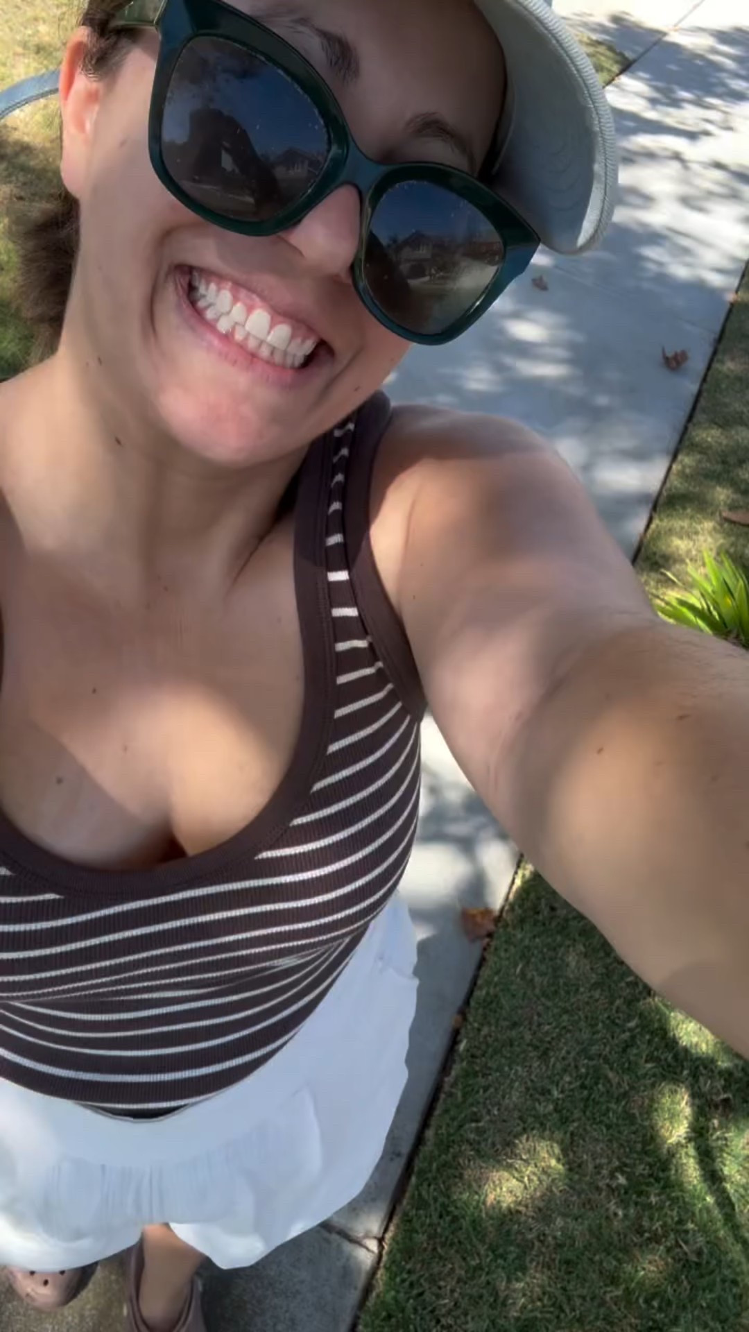 Summer may be ending in a couple weeks but still feels like it’s here so rocking a couple new items that I’m loving especially for taking my puppy for a walk #ootd #lookoftheday #summervibes #sunshine #rockingspf #baseballhat #dogwalk