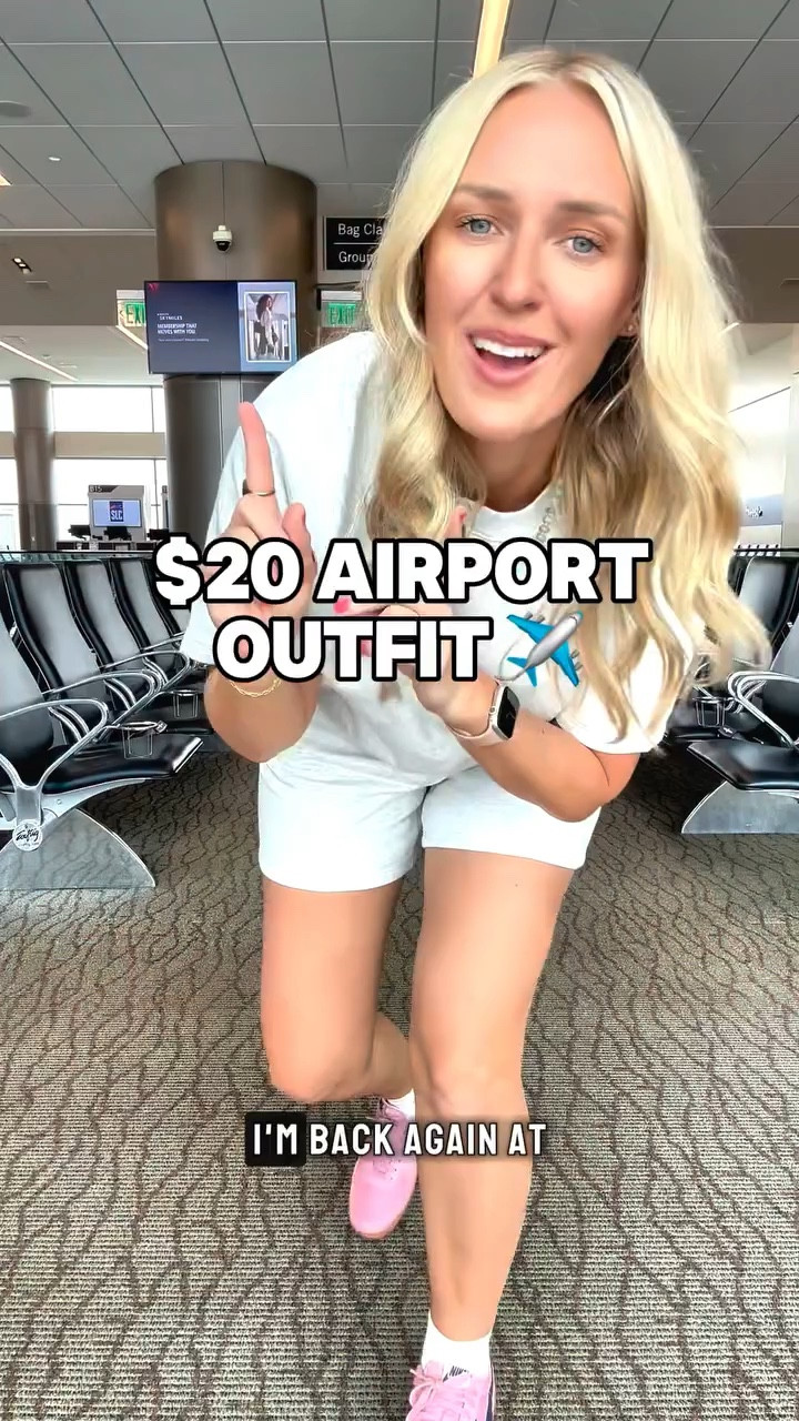 Comment below for a link ✈️🤍

This $20 set is SO good… fleece-lined, comfy, and perfect for travel days or just hanging at home. Each piece is only $10 🙌

Wearing a size medium in both and they run true to size!

#WalmartCreator #walmartfinds #affordablefashion #airportoutfit #travelstyle comfystyle casualoutfit momstyle budgetfriendly springoutfits