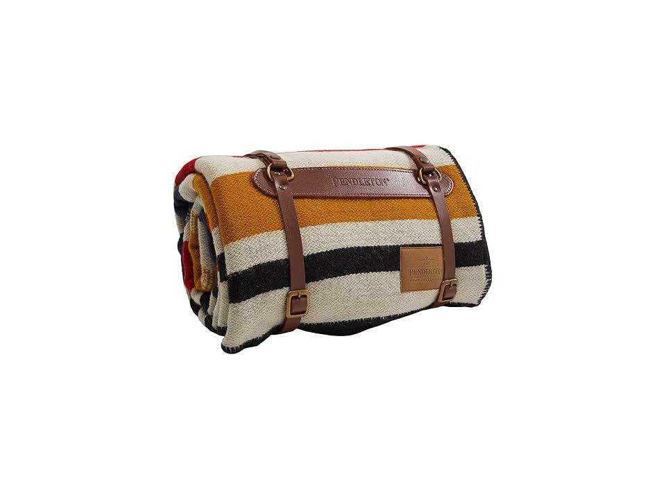 Pendleton Wool Carrier with Throw (Boulder Stripe) Blankets | Zappos