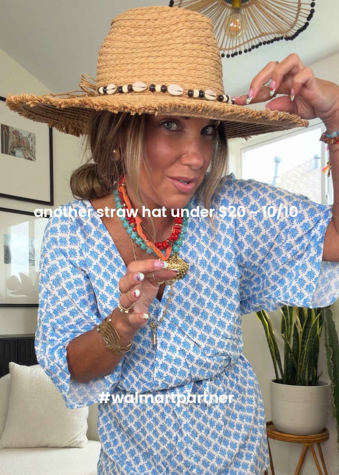 Another straw hat that has me dreaming about vacation!!! Adjustable fit too!! 

#WalmartPartner #WalmartStyle @WalmartStyle