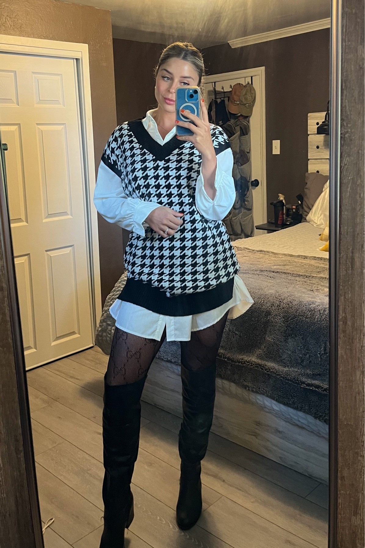 7/30 Days of Fall Outfits
🍁oversized houndstooth sweater vest
🍁long sleeve t shirt dress
🍁patterned tights
🍁knee high black boots
🍁gold hoops

#LTKunder100 #LTKSeasonal #LTKstyletip