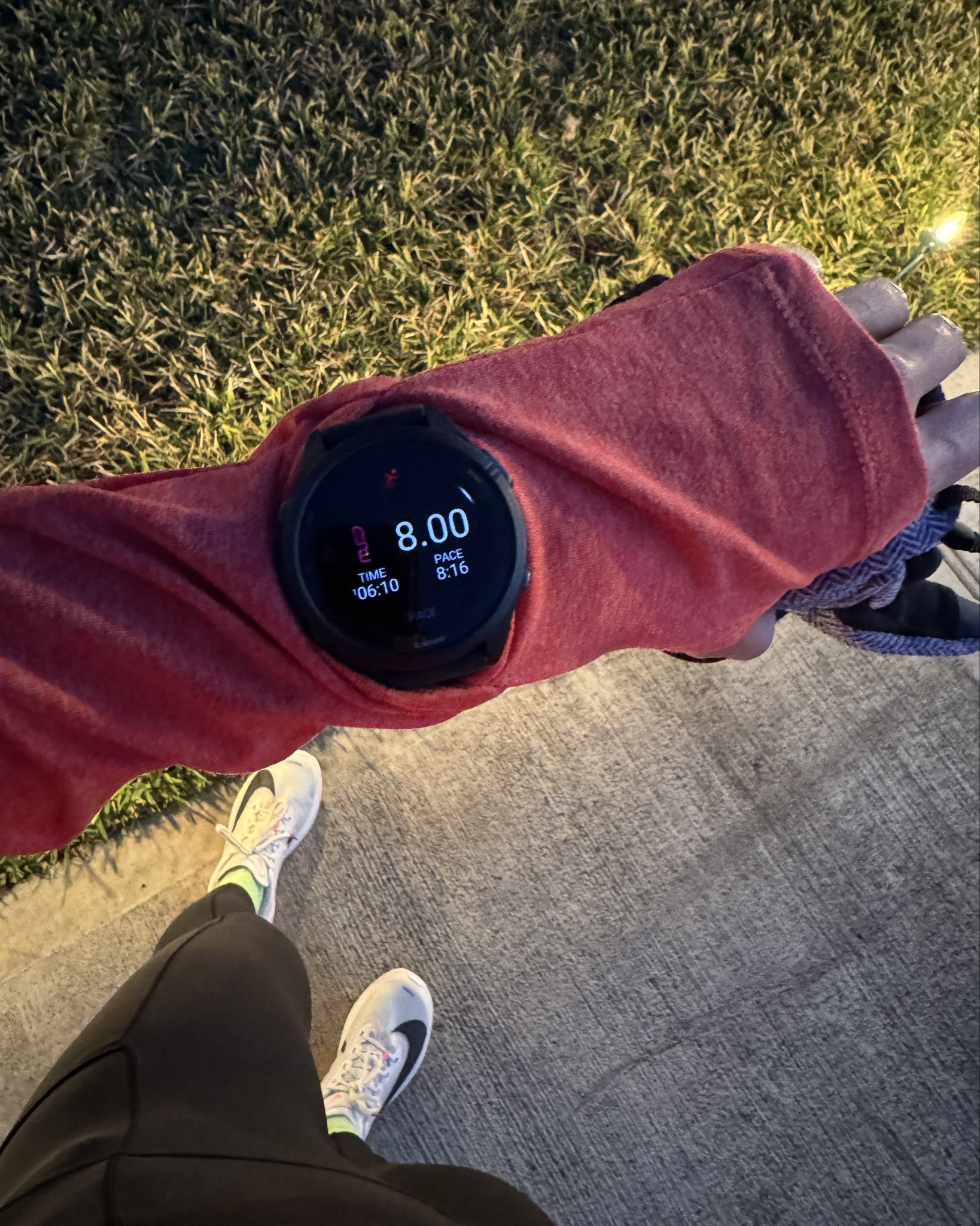 Favorite long sleeve that has a watch AND thumb holes! There’s even a mini side pocket.

#LTKFindsUnder100 #LTKActive #LTKFitness