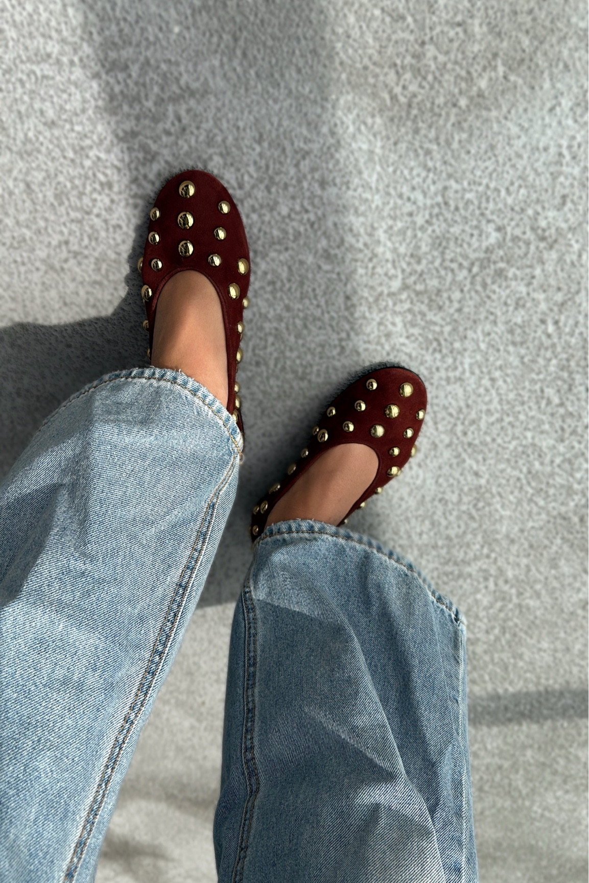 🤎🤎🤎

studded flats, Zara, suede flats, ballet flats, gold studs. 

#LTKShoeCrush #LTKSeasonal #LTKMostLoved