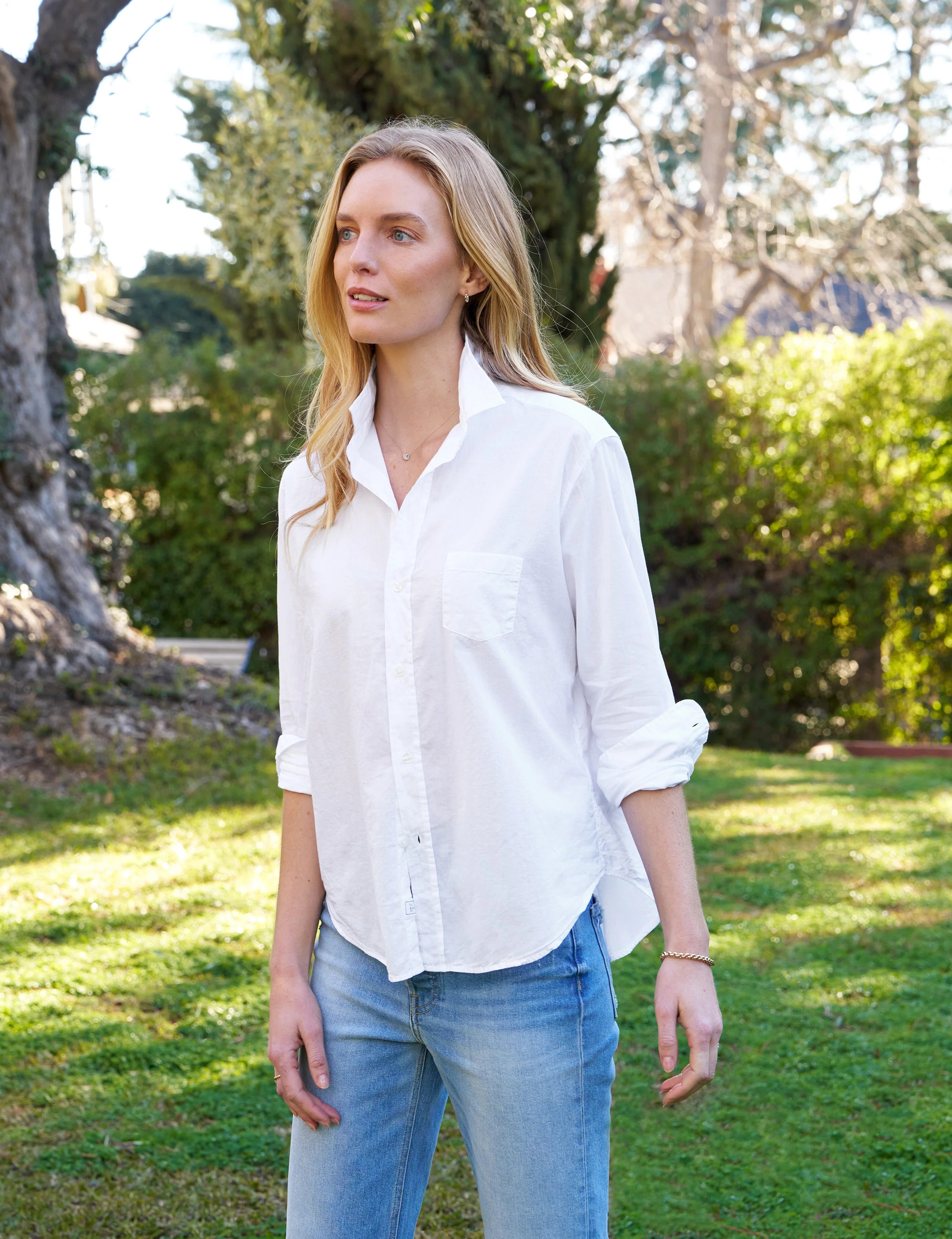 EILEEN White, Featherweight | Frank & Eileen | Frank & Eileen