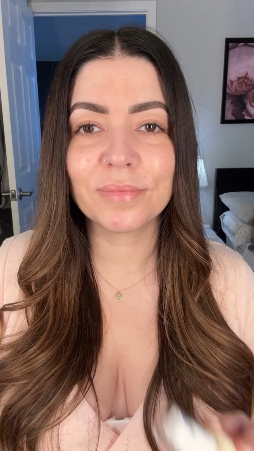 Make retinal your new bff💕
This advanced anti-aging serum enriched with 2% Retinal Liposome, aids in combatting fine lines and wrinkles, as well as uneven skin tone and skin texture. 58% Black Ginseng Extract offers antioxidant benefits- smoothing the skin and protecting it from environmental factors while enhancing skin elasticity and hydration. The end result leaves you with a firmer more youthful complexion, and a radiant glow!✨

*Available on Amazon

@ksecret_global 
#skincare #koreanskincare #kbeauty #ksecret #seoul1988 #retinalserum #retinal #darkspots #pigmentationcare #ugccreator #ugc #ugccontent #contentcreator #beautycontent