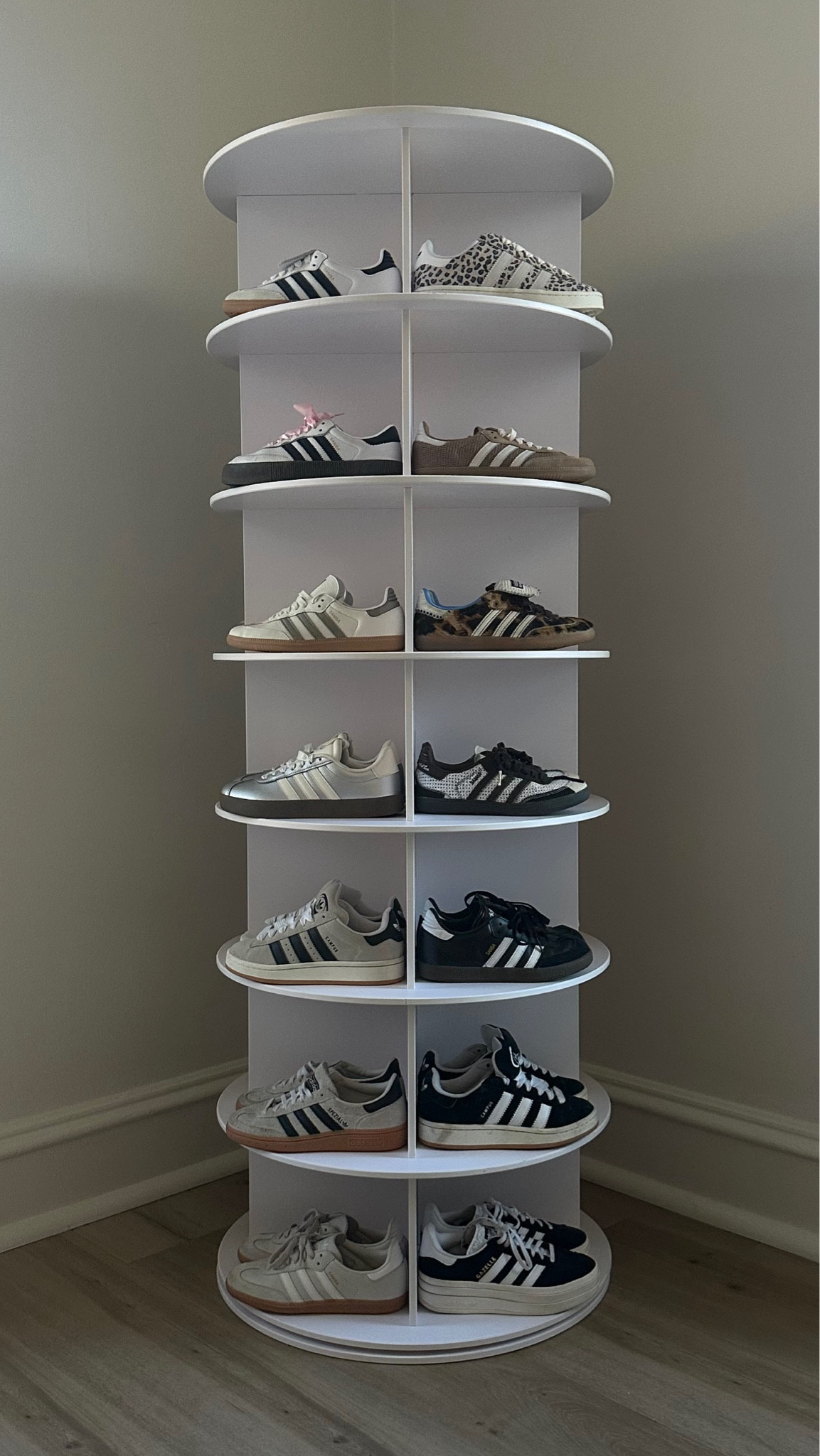 my sneaker collection: neutrals 🐆🖤

#LTKShoeCrush