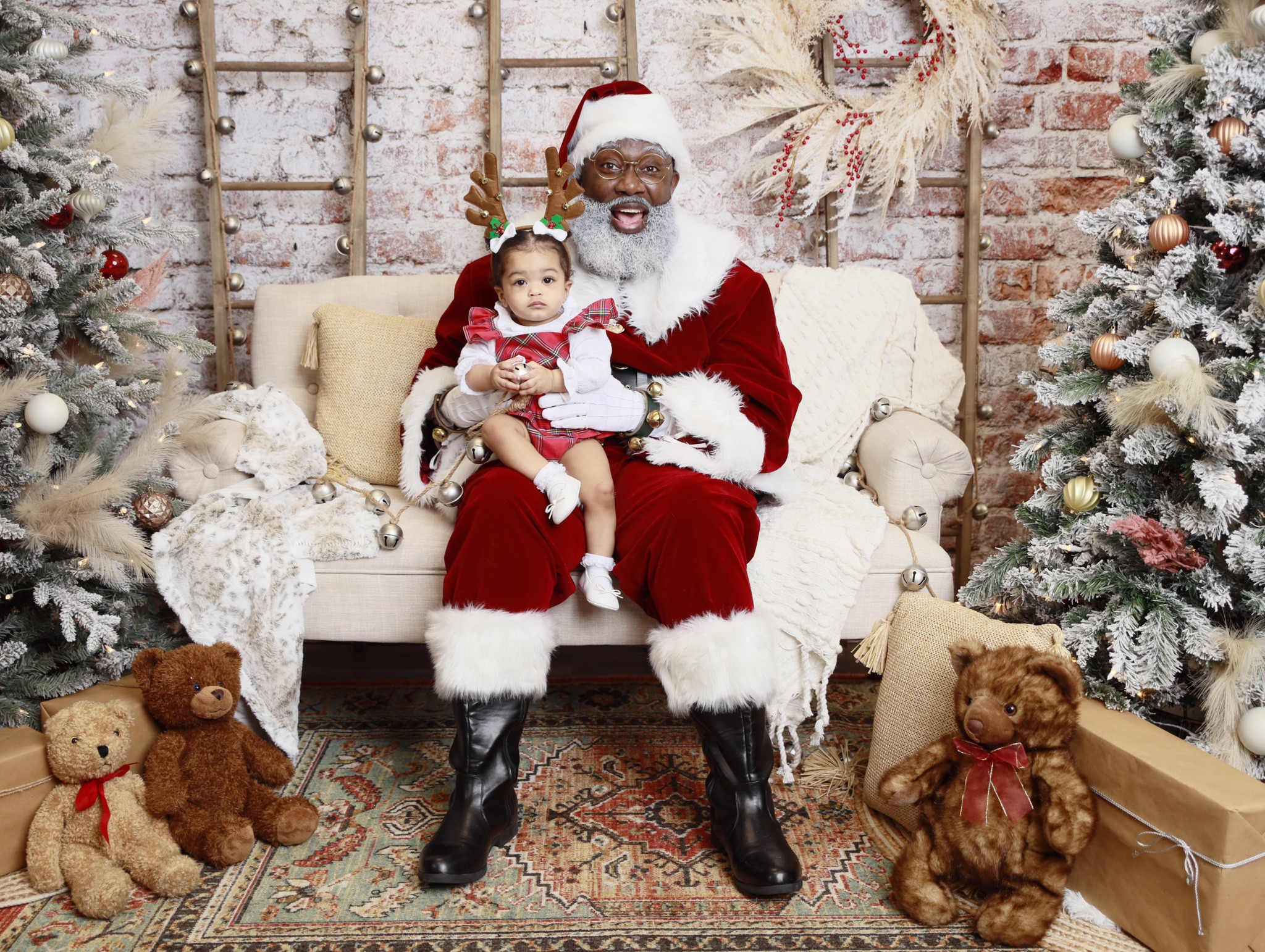 Blaire’s First Christmas I just love her Reindeer Antlers

#toddler #infant #firstchristmas

#LTKbaby