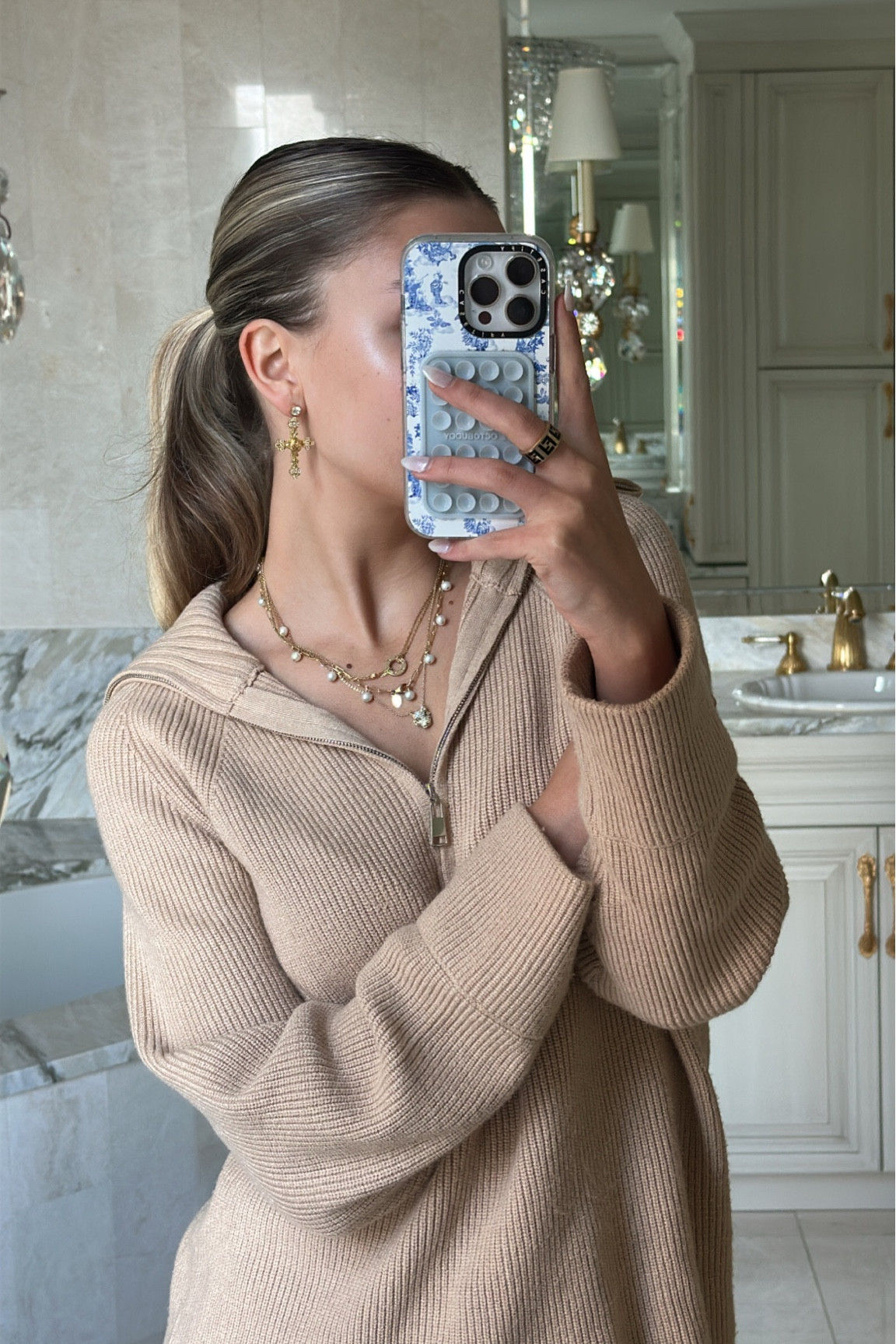 this is one of my favorite amazon finds EVER✨🤎 the comfiest quarter zip ever—so perfect for fall!

#LTKworkwear #LTKSeasonal #LTKfindsunder50