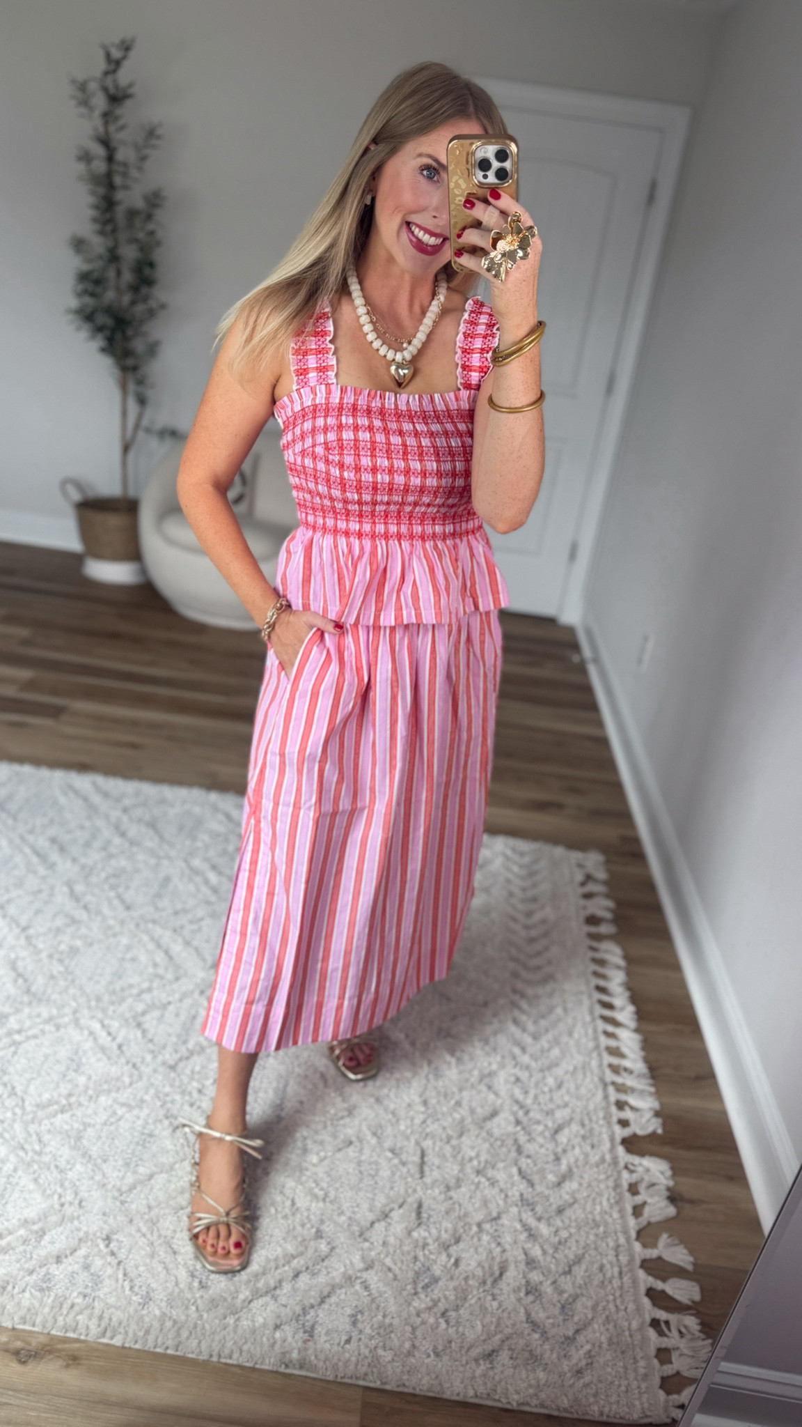 Weekend Walmart Wins try-on
Pink & orange striped smocked peplum- small
Pink & orange smocked waist midi skirt- small

#LTKootd #LTKmomlife