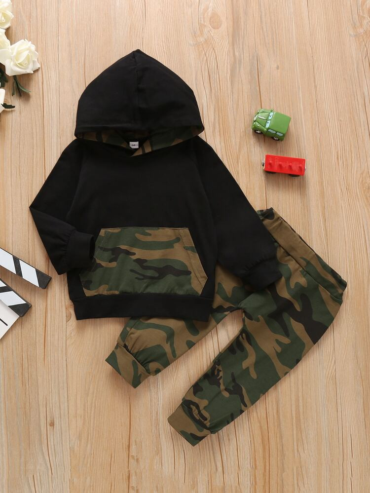 Baby Boy Camo Kangaroo Pocket Hoodie & Sweatpants | SHEIN