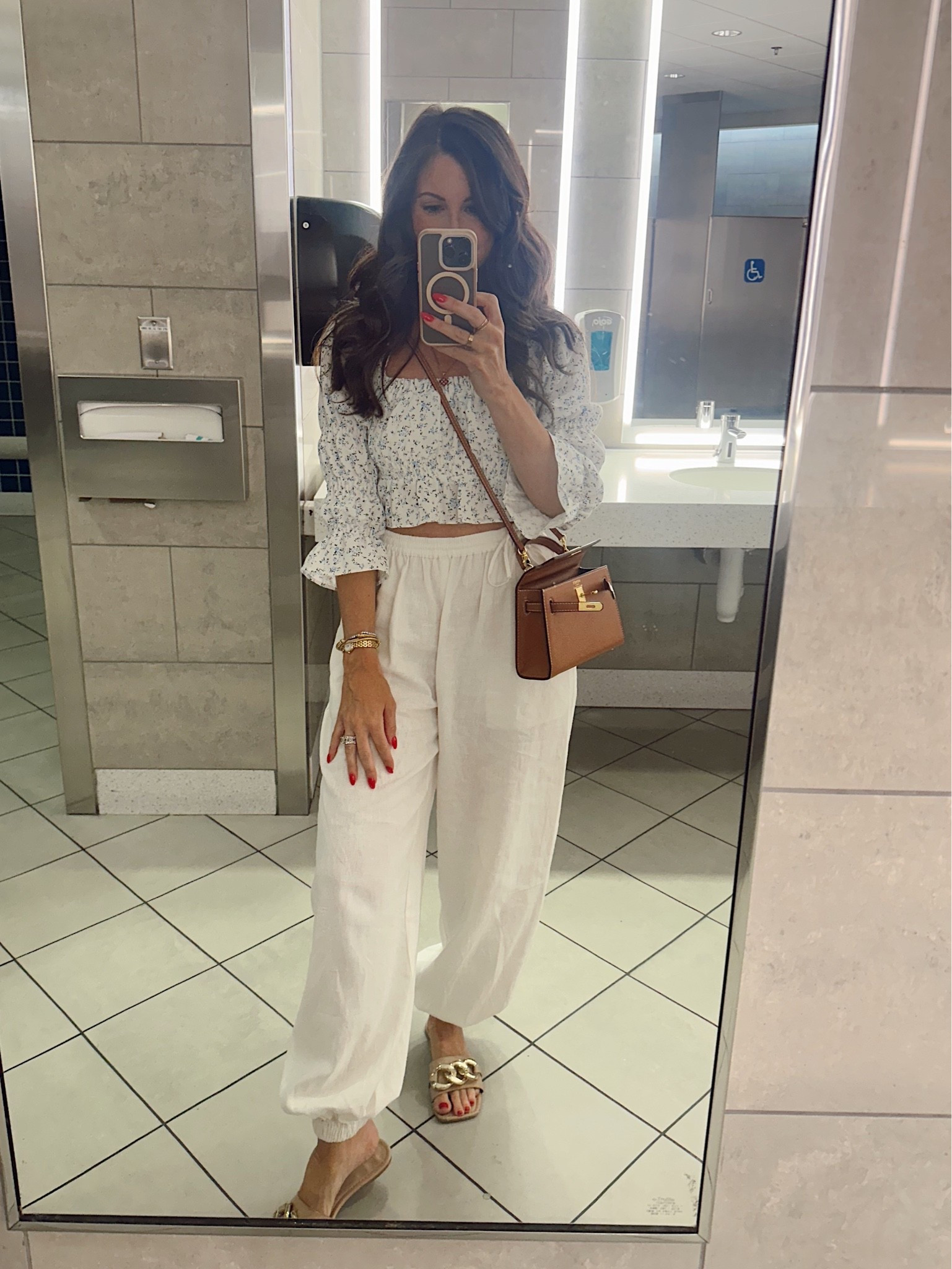 Comfy linen pants for a day of airport travel

#LTKootd #LTKOver40 #LTKTravel