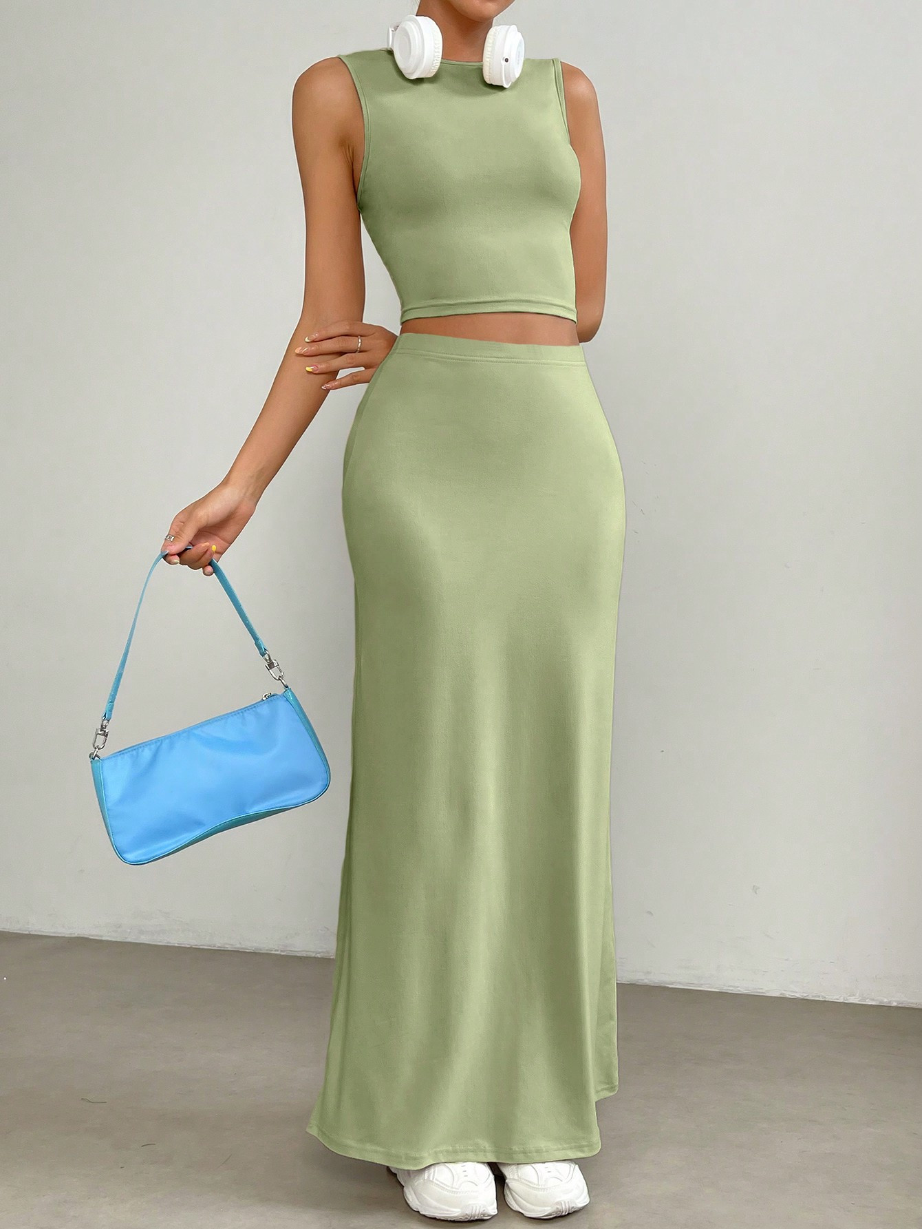 TrendsSHEIN EZwear Solid Crop Tank Top & Skirt | SHEIN