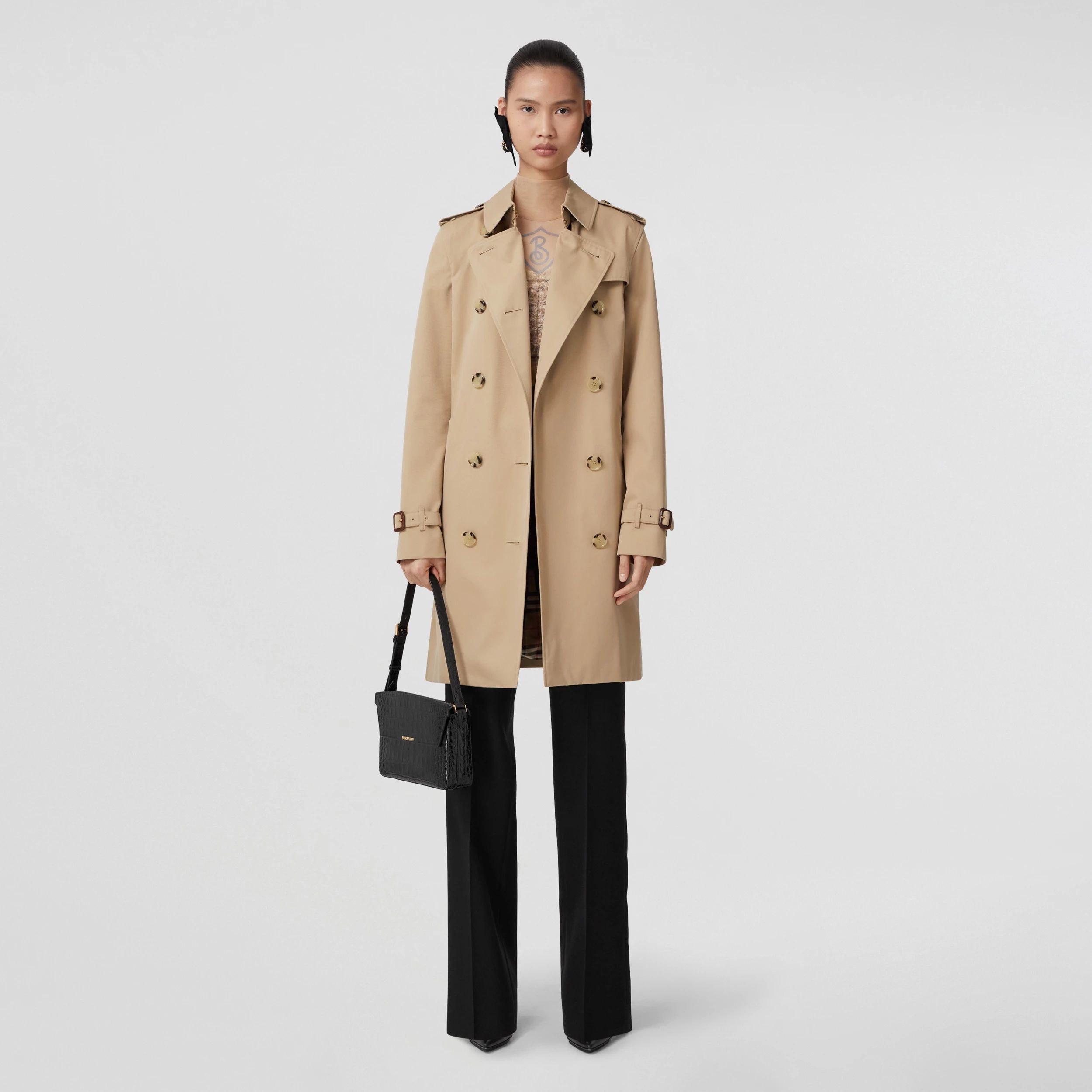 The Mid-length Kensington Heritage Trench Coat in Honey | Burberry® Official | Burberry (US)