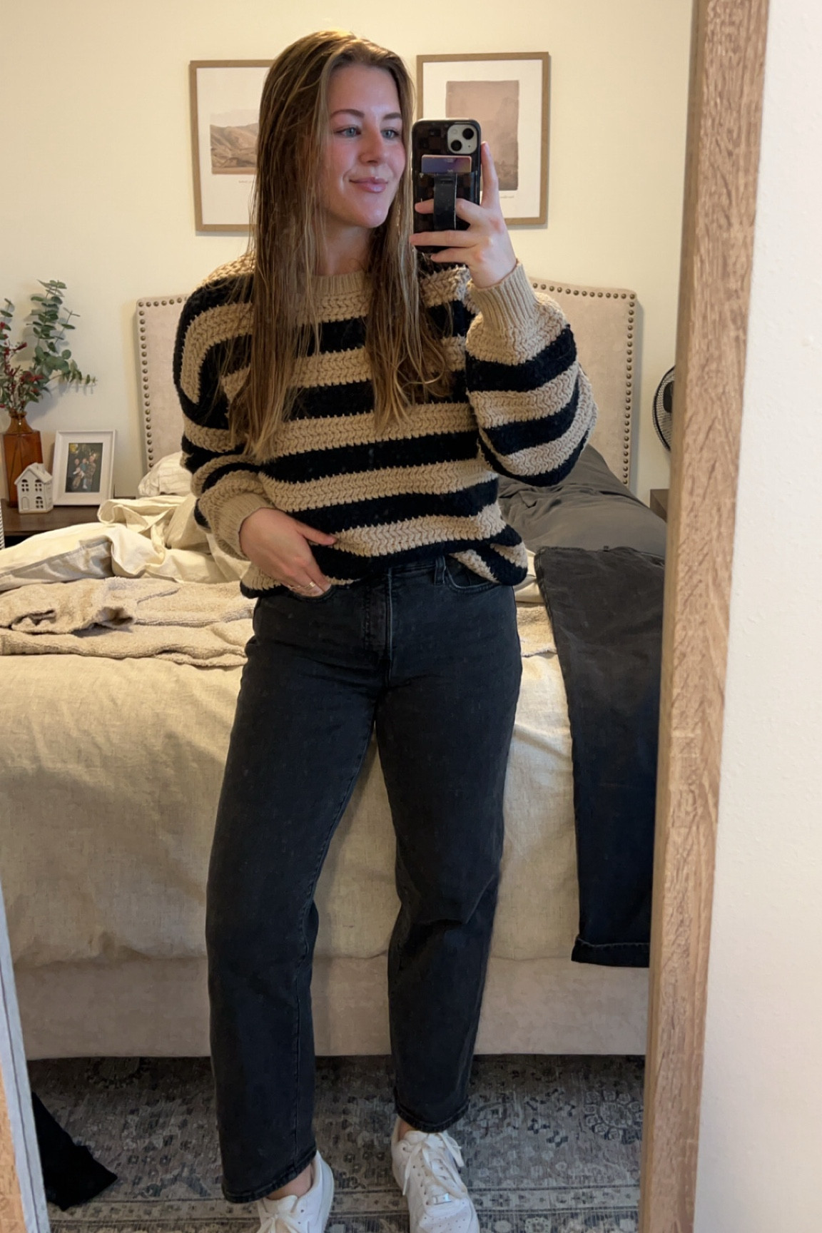 Another fall OOTD 🤎🖤 

#LTKFindsUnder50 #LTKSeasonal