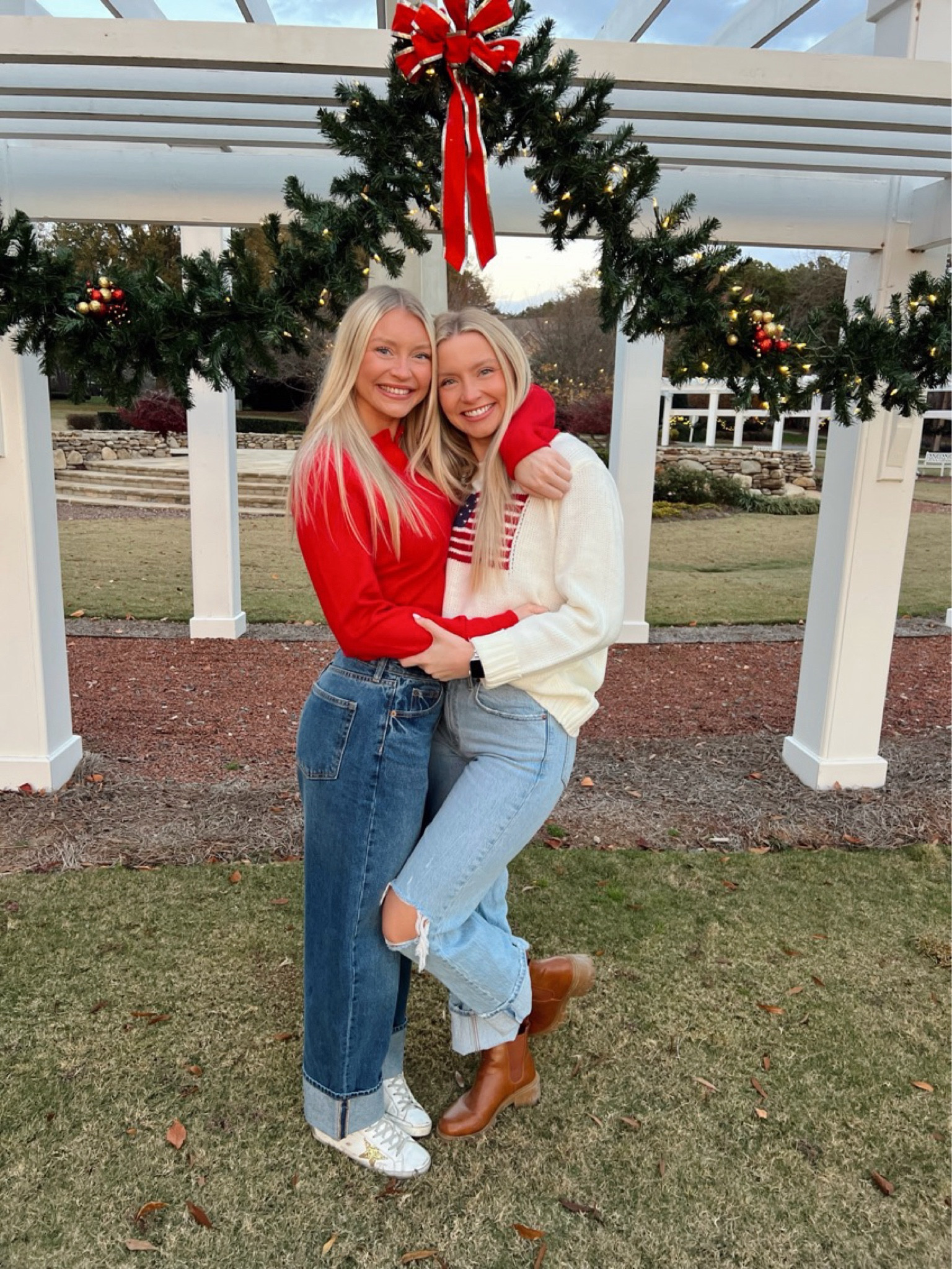 Start of the best season!!🎄🤍🥂

#LTKSeasonal #LTKGiftGuide #LTKHoliday