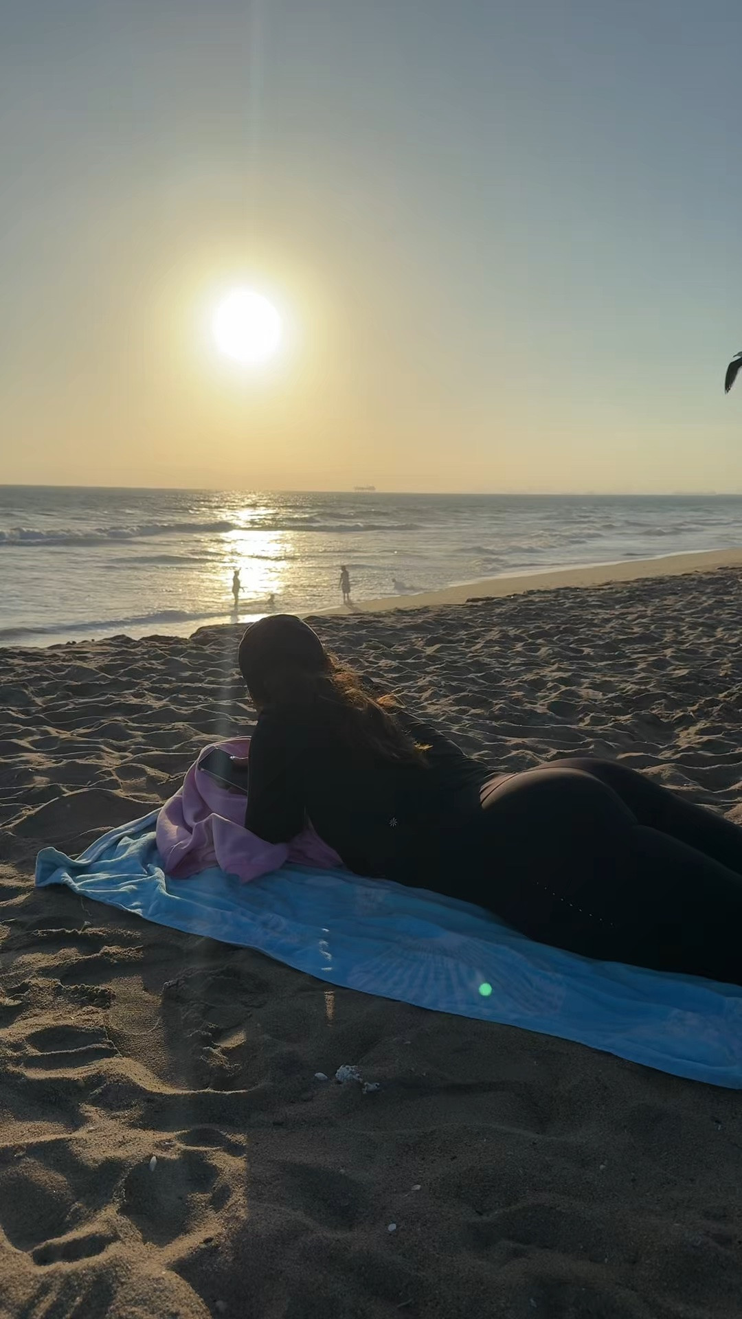In my favorite athleisure to watch the sunset

#LTKootd #LTKfitnessgoals #LTKActive