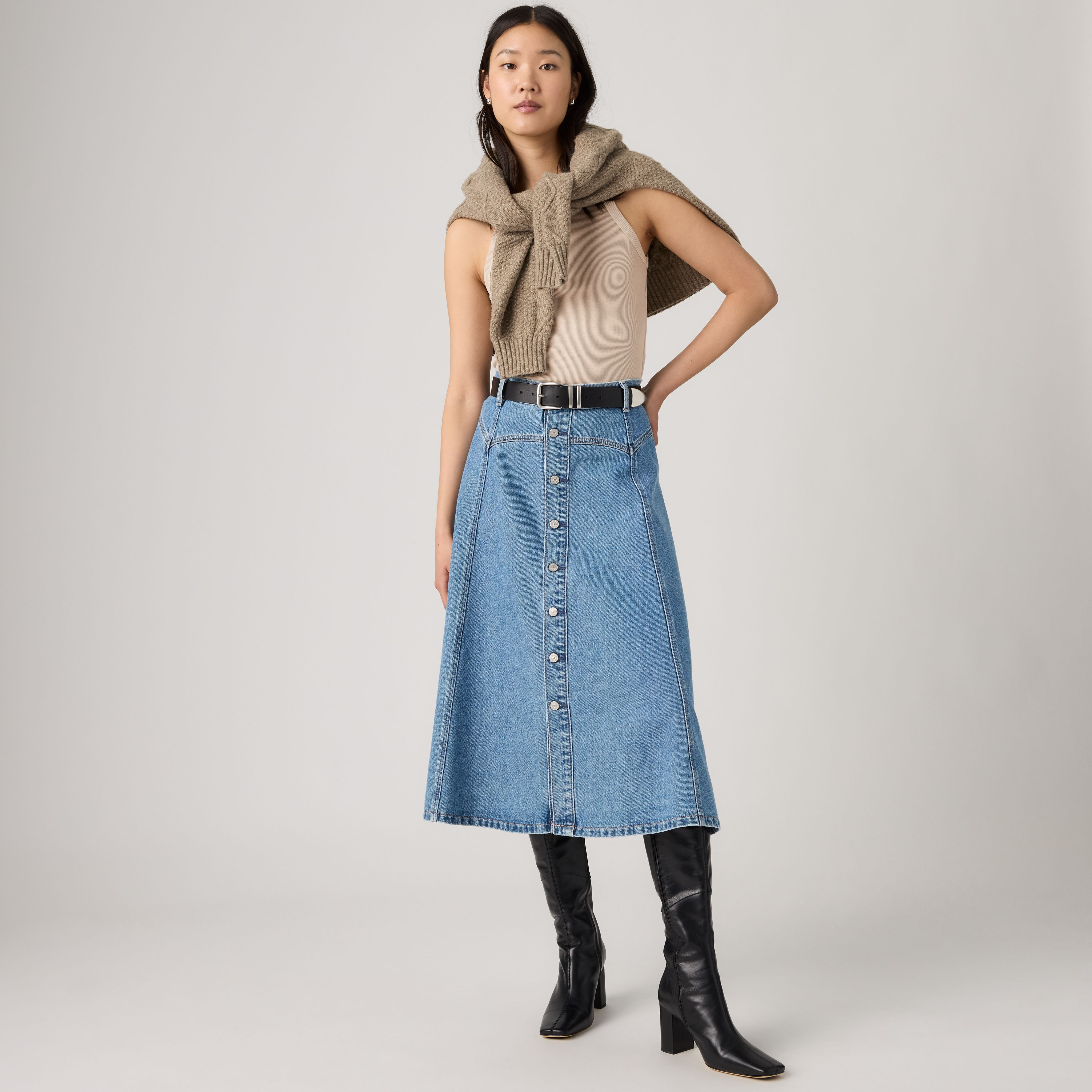 Levi's Yoked Western Skirt - Women's - 25 - Medium Wash / Inner Adventurer Stone | Levi's UK