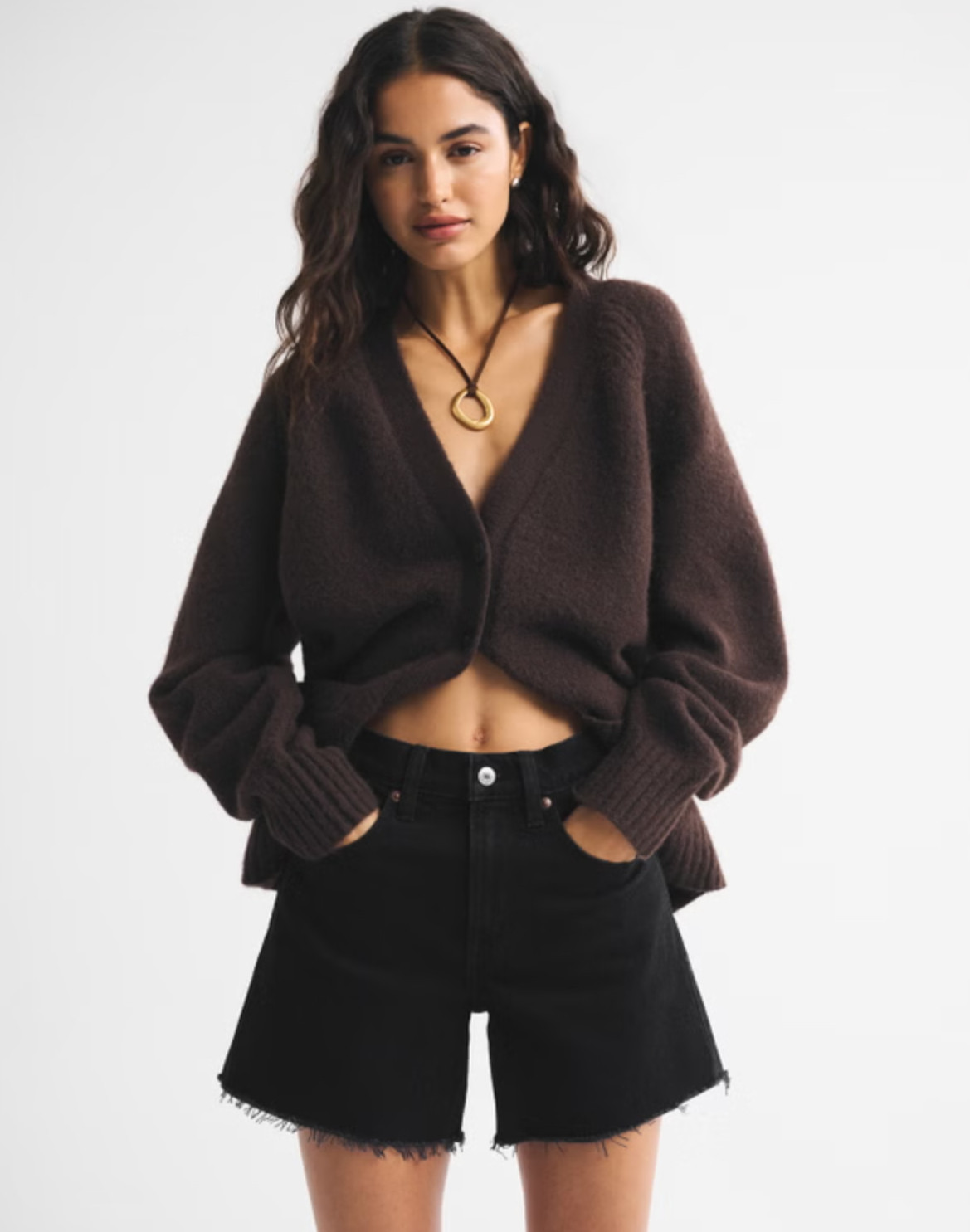 The perfect laid-back denim short 🖤 The Abercrombie High Rise Dad Short has that relaxed, vintage-inspired fit with a flattering high rise and easy shape through the hips and thighs. I love the black wash and frayed hem for an effortlessly cool look — so easy to style with tees, tanks, or lightweight layers all season ✨ 

 #LTKFestival #LTKdayinmylife #LTKgrwm