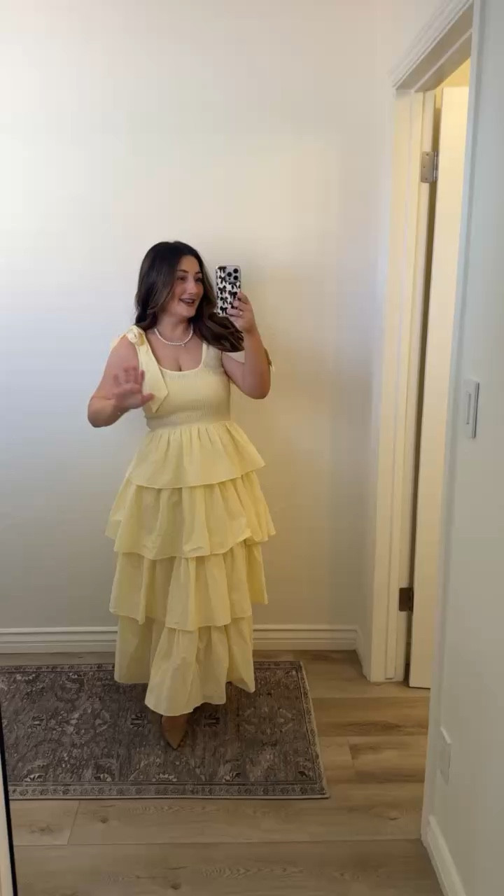 USE CODE: MIMIPLUSWILL 

Prettiest dress in the color of the season! Tiered maxi dress - petite friendly, nursing friendly, bump friendly! 🙌🏼 

Size small 
Color yellow 
I'm 5'0" 145lbs



#LTKFindsUnder100 #LTKSaleAlert #LTKPetite