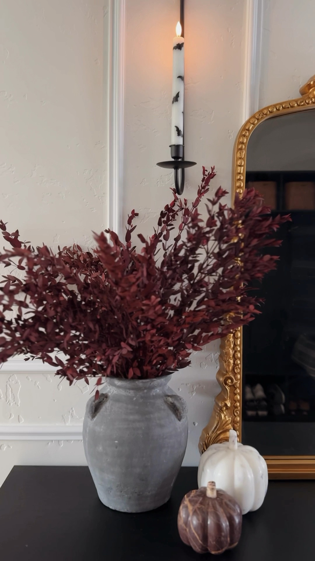 These marble pumpkins from studio McGee Target are GORGEOUS! Sooooo heavy and $25 and under! The most chic Halloween decor!
Halloween decor
Fall decor
Target studio McGee 

#LTKFindsUnder50 #LTKSeasonal #LTKHome