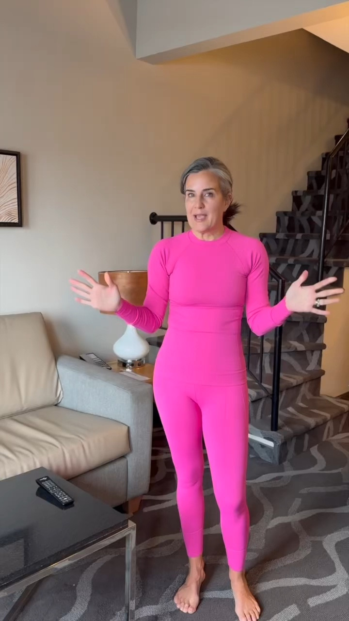 Meet the Johnson top and Sophia legging from Halfdays. They are my favorite base layers for skiing and riding. They have light compression and are designed to support and stay put! 

Plus I 💙💜🩷❤️🧡💛💚 the colors. Halfdays is designed by women for women. 

I’m wearing a medium. I machine wash and dry. 



#LTKSeasonal #LTKfitness