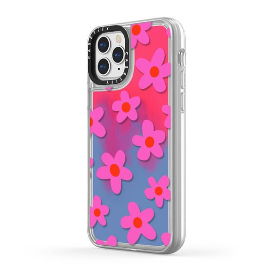 bold retro seventies flowers in pink | Casetify