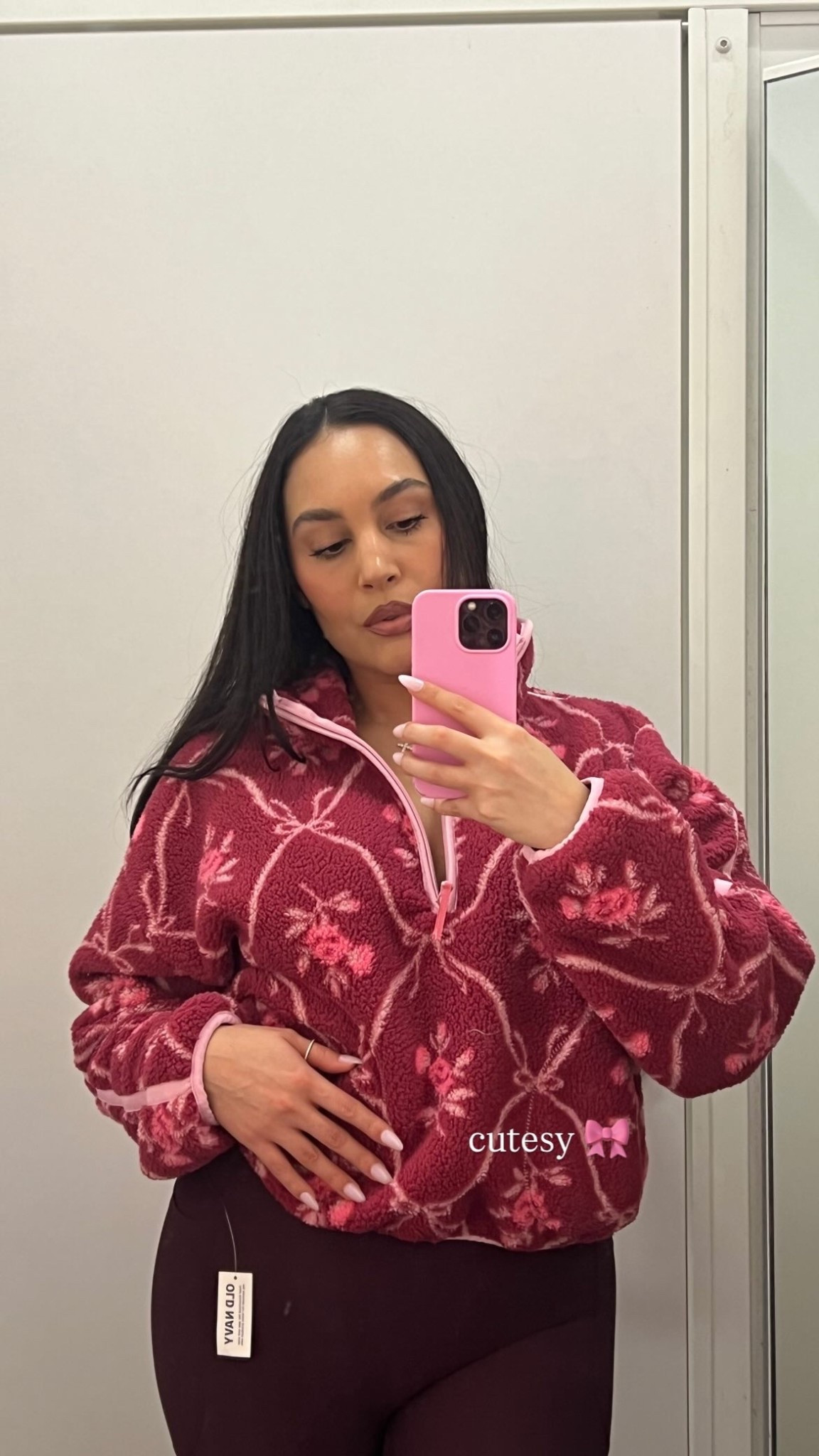 Loveee this fleece pullover sweater soo cutesy 🎀 had to get it !! On sale now 😍😍💕🎀

#LTKActive #LTKSaleAlert #LTKFindsUnder50
