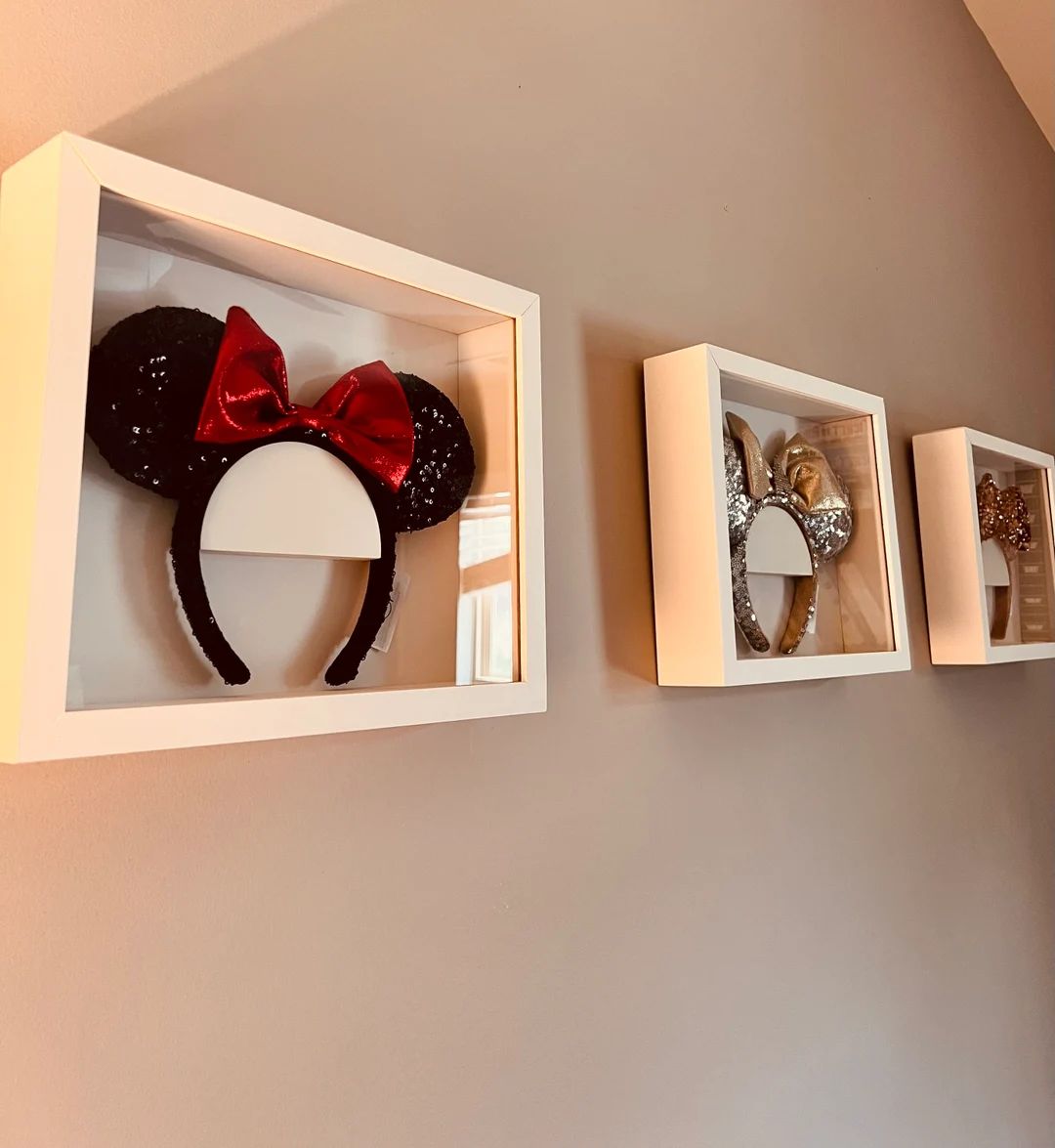 Disney Ears Glass Display, Minnie Ears Wall Holder, Disney Decor, Mickey Minnie Ears Frame - Etsy | Etsy (US)