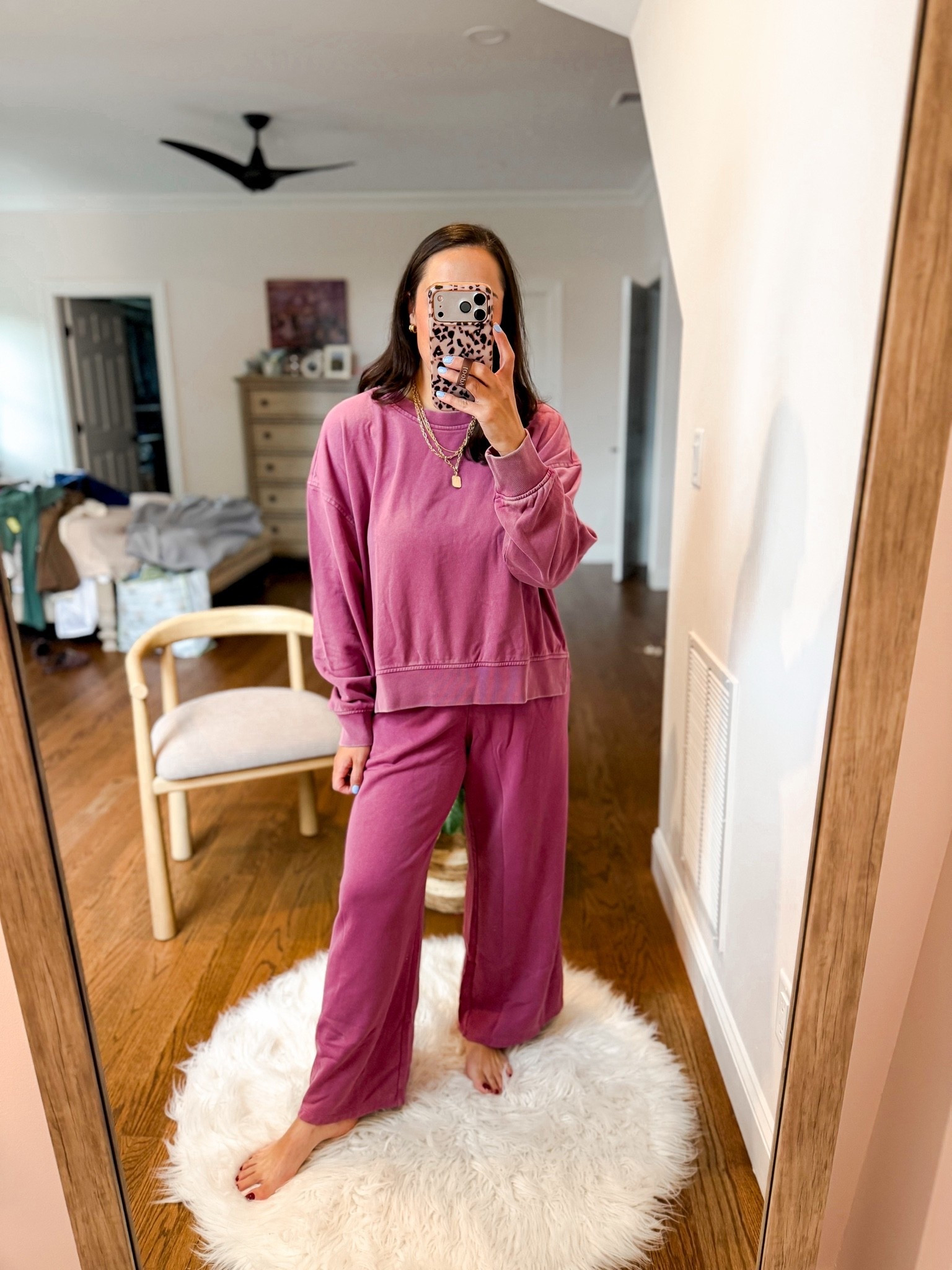 Gap matching set 
Sweatshirt: medium 
Pants: small petite ￼￼￼

#LTKSaleAlert #LTKmomlife #LTKPetite