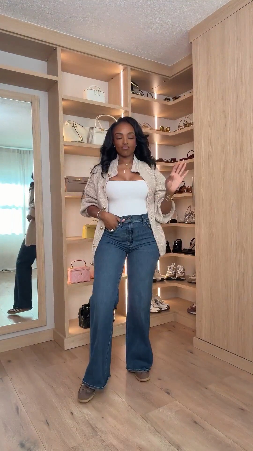 Scroll to shop! ✨ Everything from this look is linked below. 👇🏽    

Wearing: Size Small | 5’4” | 140 lbs  

📲   Download the FREE LTK app & follow me (@kirasfashionfinds) to shop all my daily finds.  #LTKootd #LTKPetite #LTKU

#LTKgrwm #LTKvlog #LTKootd