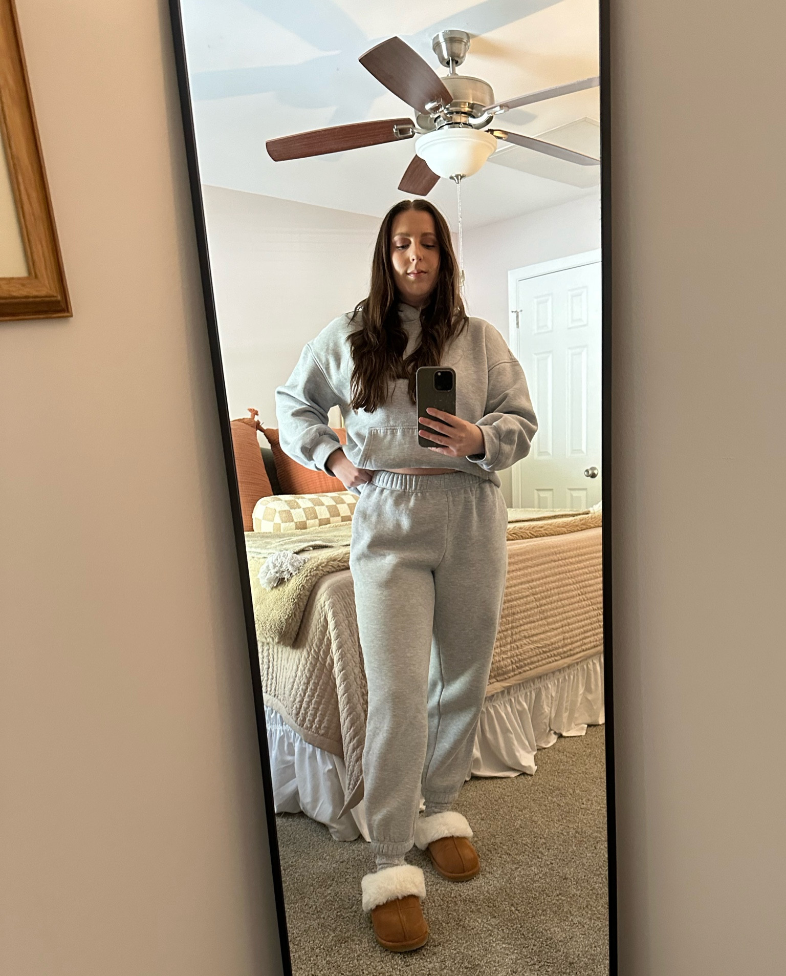 Cozy Fall WFH fit 🤎🍂☕️

All from Amazon! This is year 2 with this sweat suit and it softness has not changed a bit! So warm and cozy for fall and winter! And my slippers are so warm and cozy and are giving Ugg *dupe*. The perfect wfh fit to make you feel put together but also comfy! 

Wearing size large in sweat set! 



#LTKFindsUnder50 #LTKSeasonal #LTKStyleTip