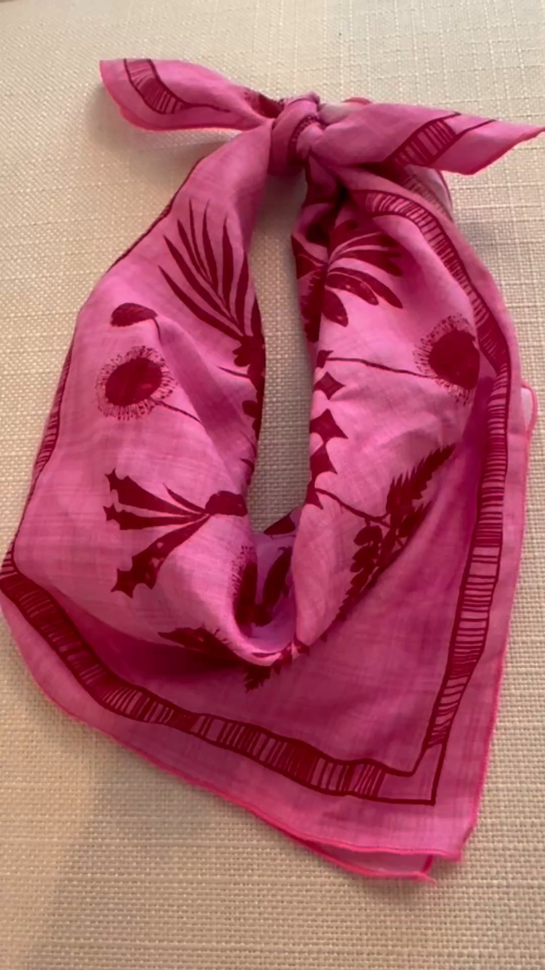 💗Love my new scarf! It actually came in a two pack with a light blue one. The material is so soft and the pattern is so bright and bold. The perfect way to add a pop of color to your outfit! ￼

#LTKOver40 #LTKTravel
