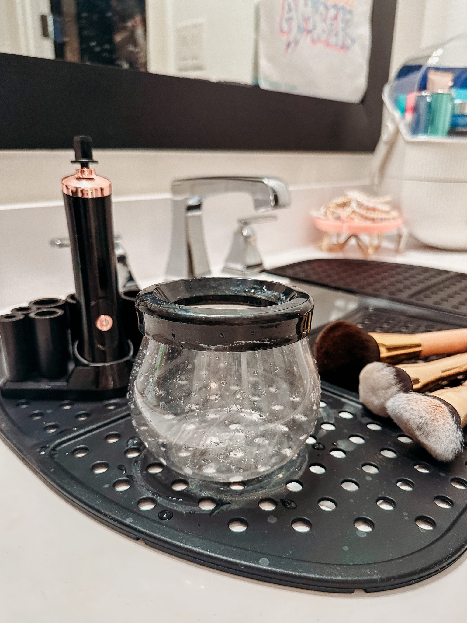 makeup goodies on cyber sale

#LTKbeauty #LTKSeasonal #LTKCyberweek