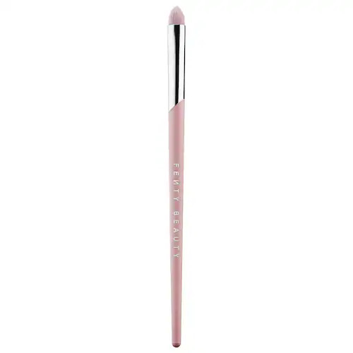 Precise Definition Eyeshadow Brush 220 | Sephora (US)