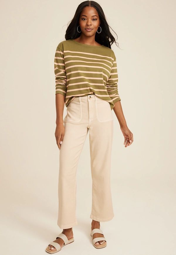 Patch Pocket High Rise Wide Leg Pant | Maurices