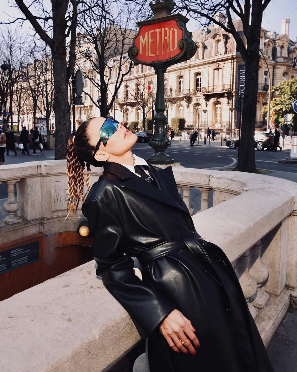 Vitamin D in Paris 🖤

#LTKstyletip #LTKSeasonal