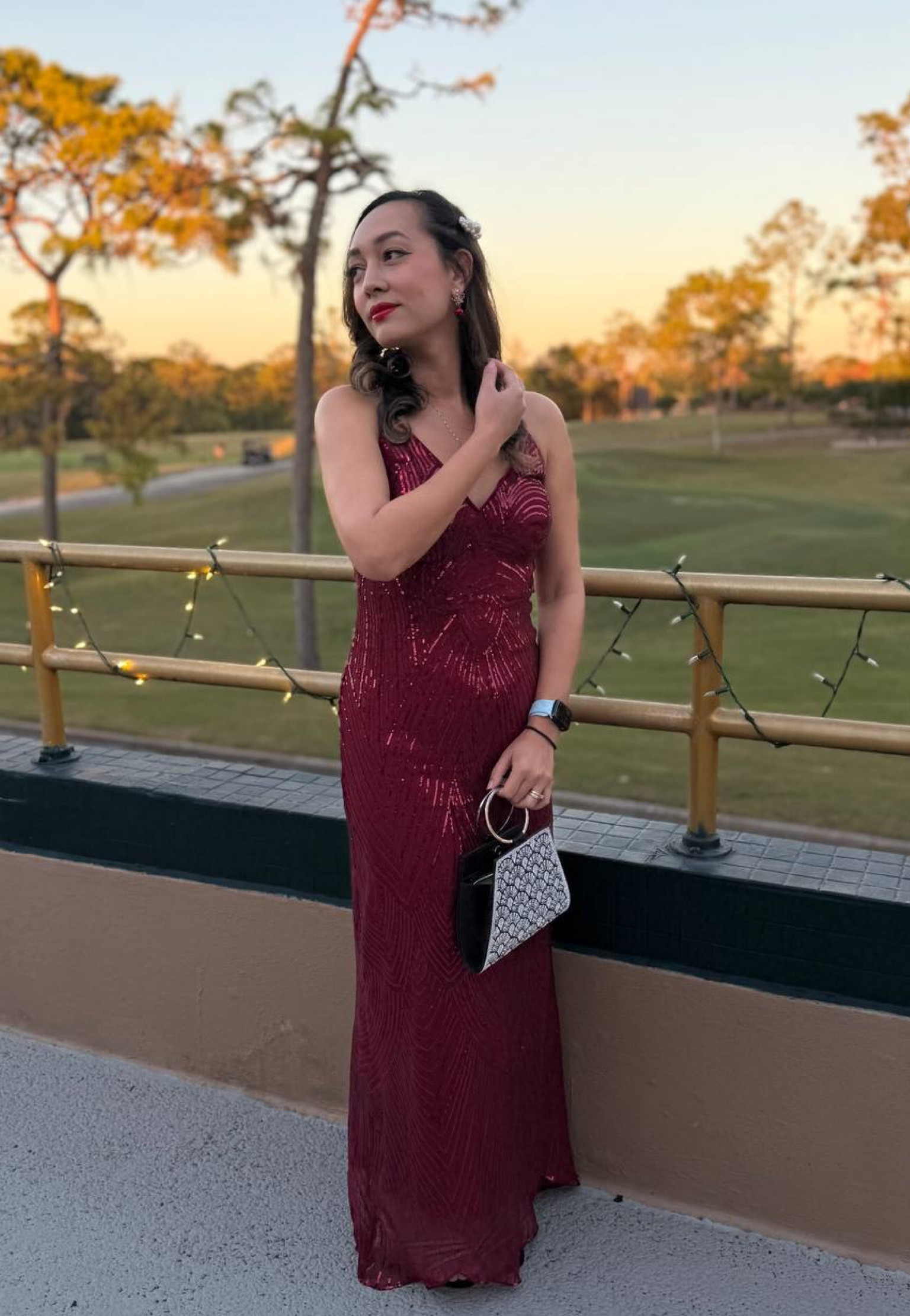 Simple in red. This outfit was giving old Hollywood glam. I love that it had padding so you can easily go braless without worry. 

#LTKFindsUnder100 #LTKHoliday #LTKParties