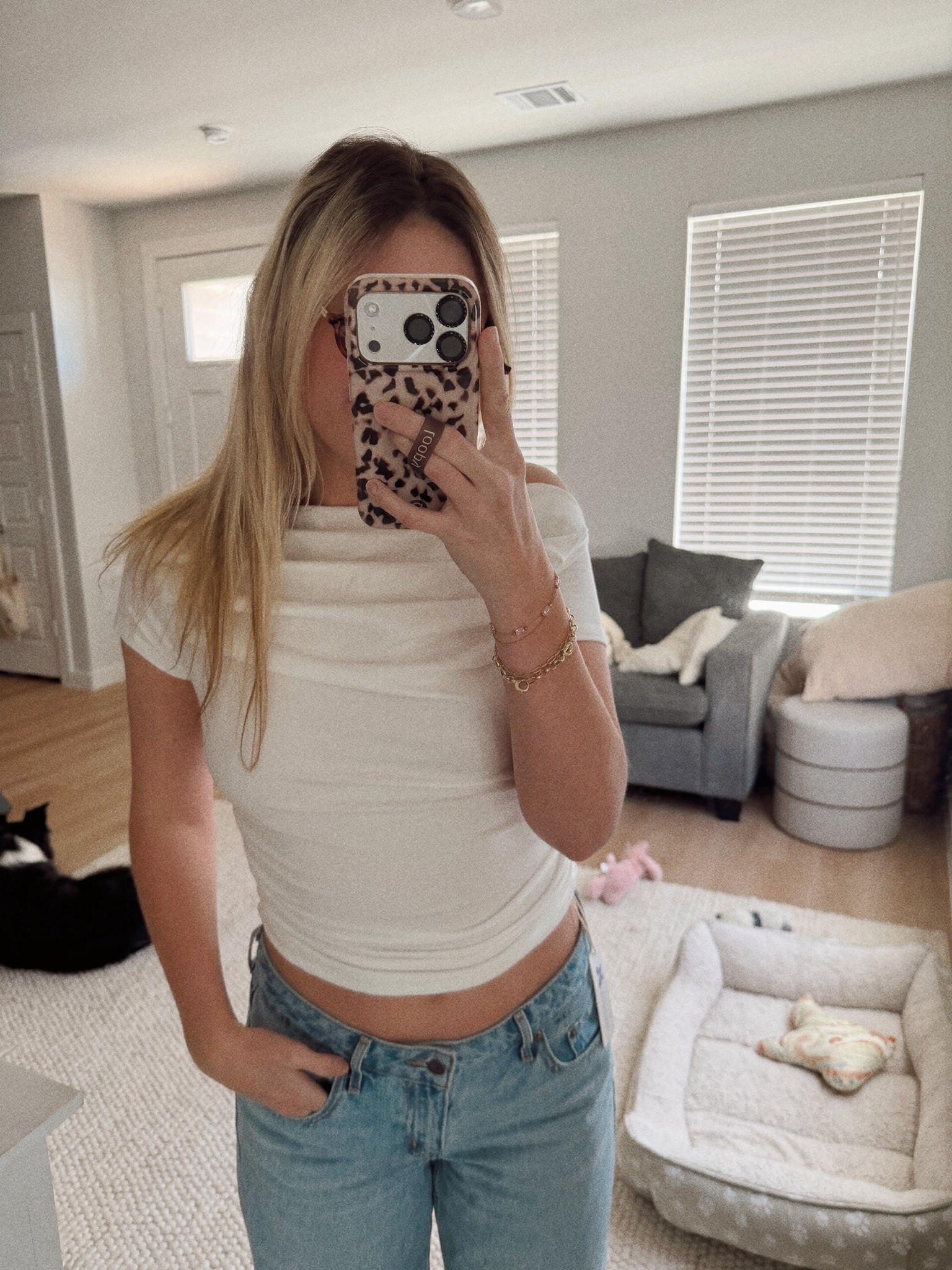 Amazon, loopy, Levi’s, Matisse 

#LTKgrwm #LTKootd #LTKdayinmylife