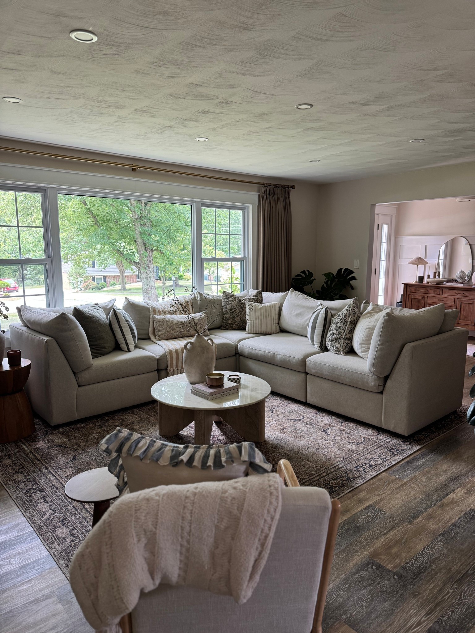 Living room 🤍 LOTS of requests to link things!! Haven’t in a while so sharing everything I can here! 💘 

Throw pillows, Target home, faux stems, west elm, custom couch, custom sectional, throw blanket, cozy home 

#LTKSeasonal #LTKHome