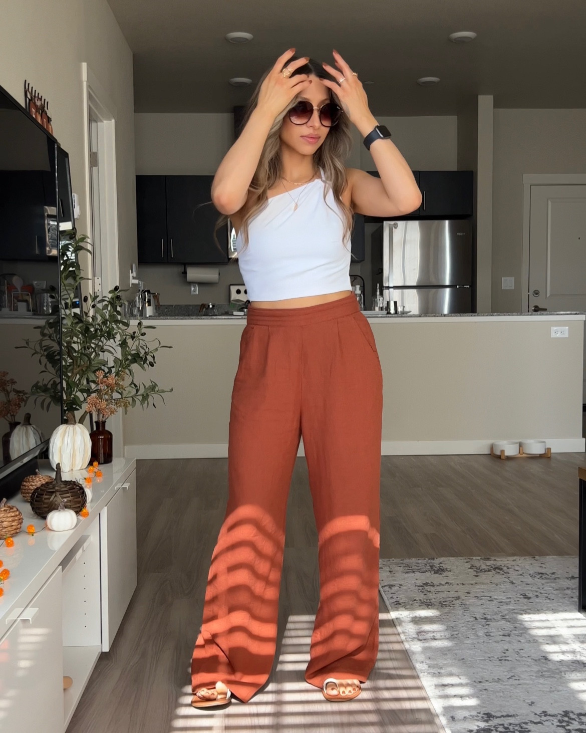 When fall feels like summer🍂✨


warm weather fall outfit 
Fall outfit for warm weather 
Fall outfit 
Fall style 
Fall fashion 
Petite fall fashion 
Petite style 

#LTKfindsunder100 #LTKstyletip