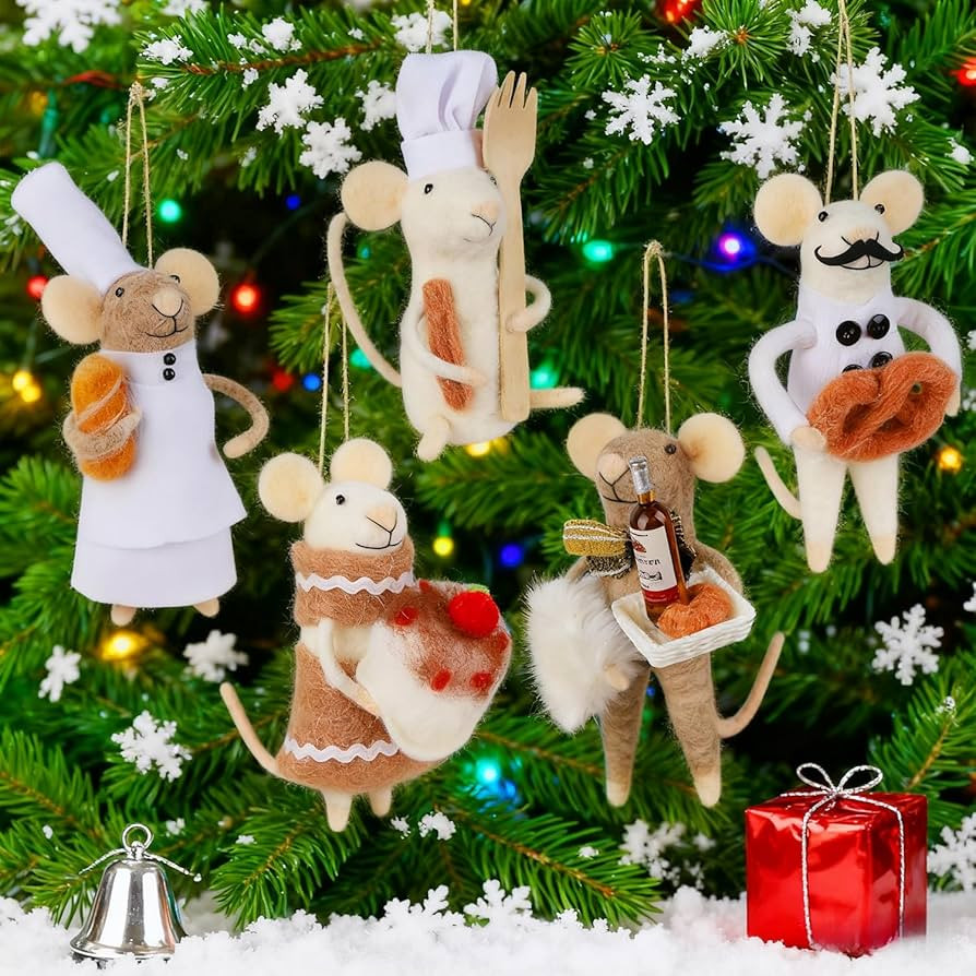 Set of 5 Christmas Felt Mice Ornaments, 4.7" Mini Hanging Wool Chef Mouse Figurines, Tiered Tray ... | Amazon (US)