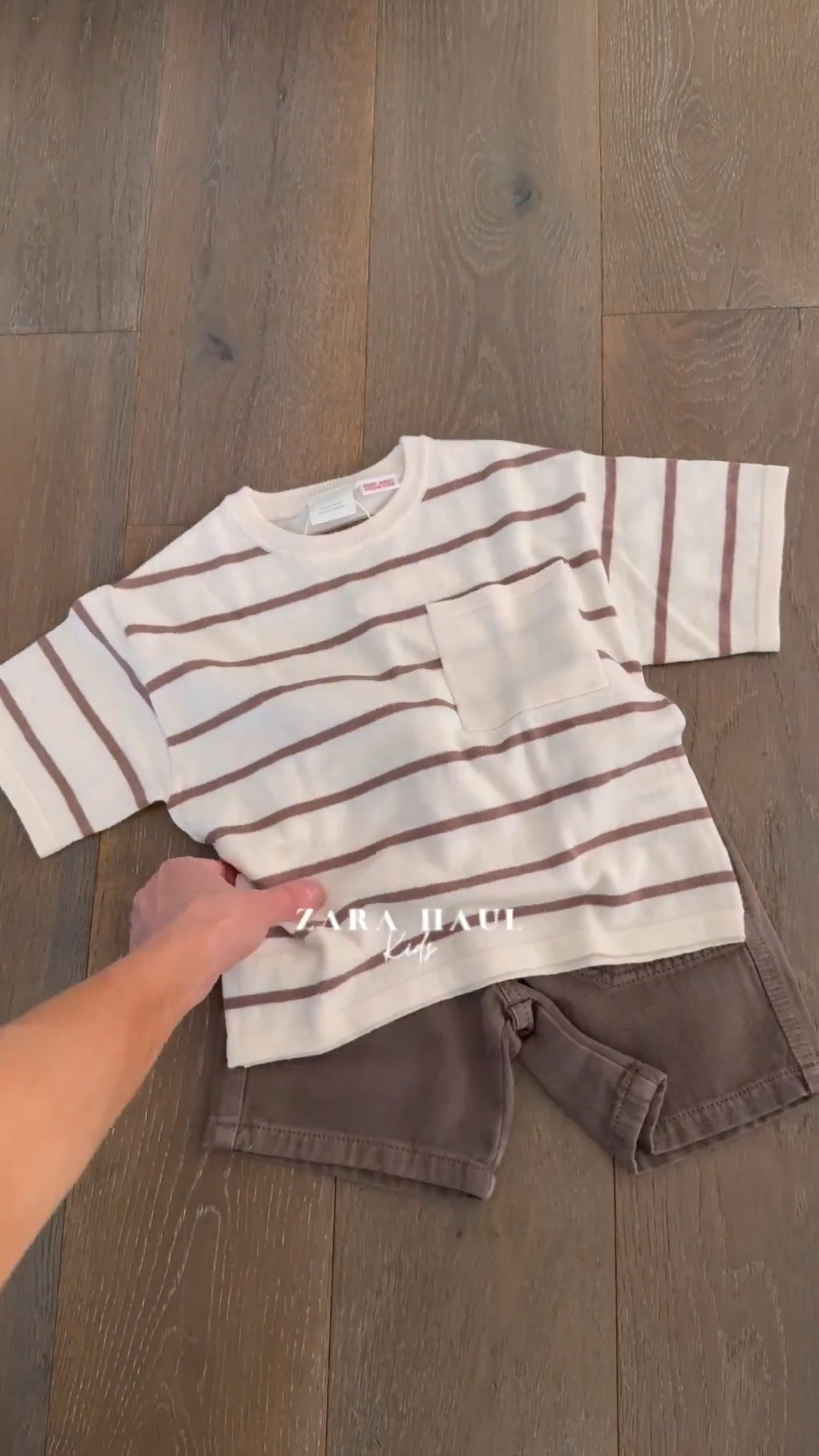 Kids Zara Haul ❤️


Zara, kids outfits, boys summer outfits, toddler boy summer outfits, baby girl summer outfits, toddler girl summer outfits, summer set, boys shorts, boys tees, linen shorts for boys, linen shirts for boys, crochet sets for toddler girls

#LTKSummerEdit #LTKKids #LTKStyleTip