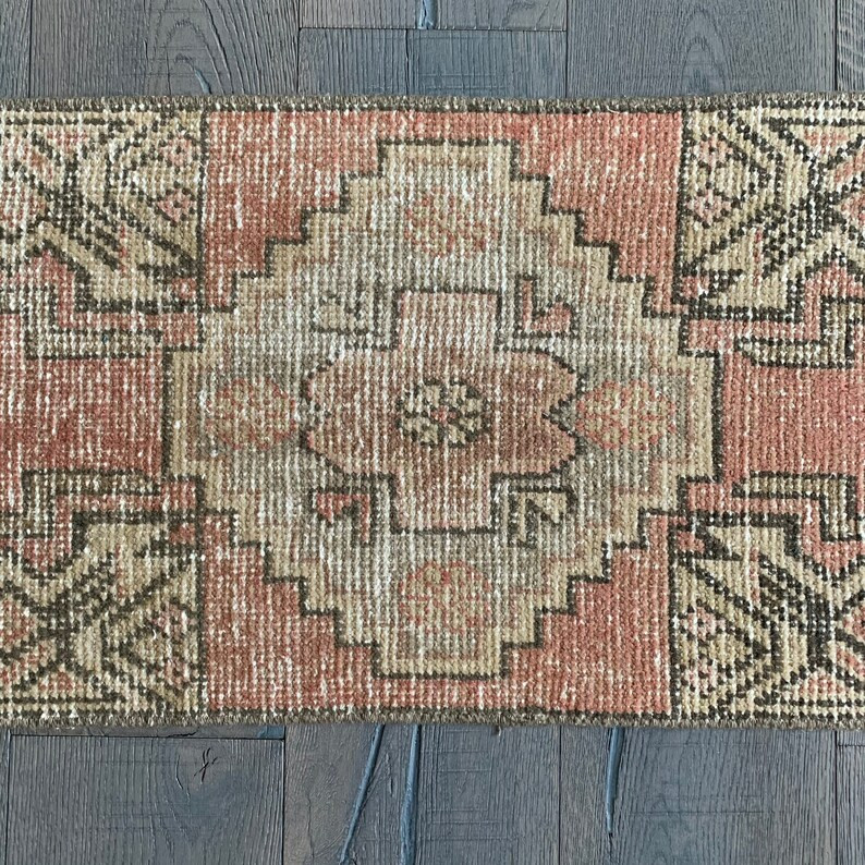 Mini Vintage Turkish Rug  |  Pink Vintage Rug  |  Doormat | 2’10” x 1’5” | Etsy (CAD)