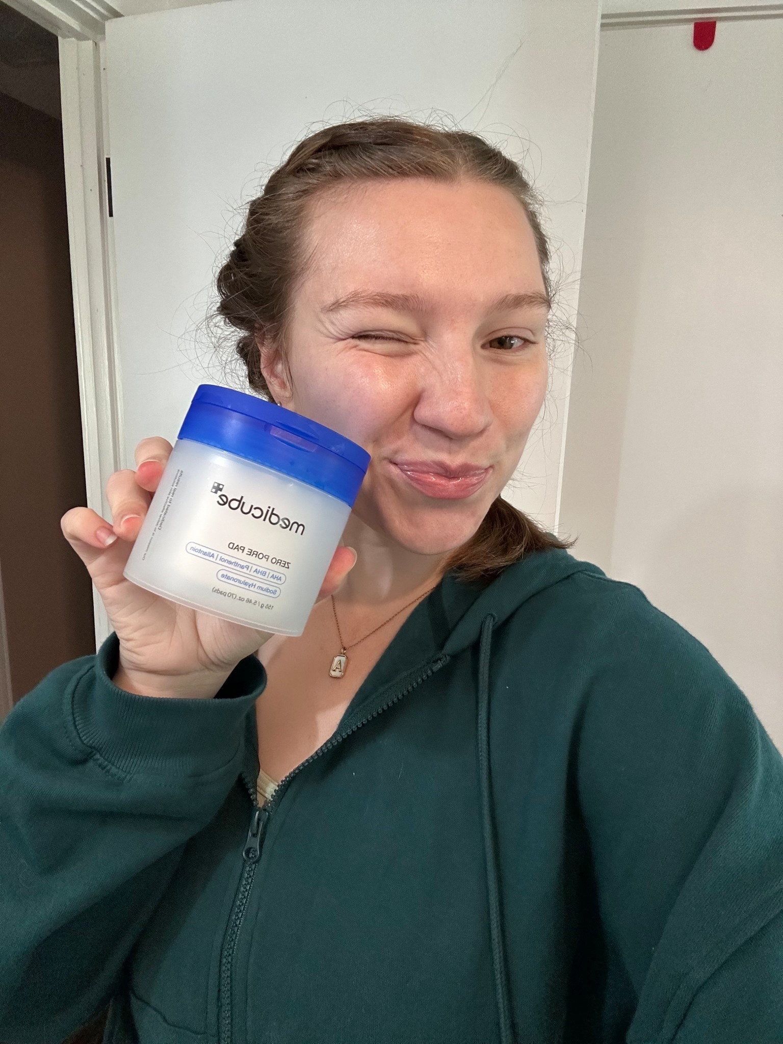 I’ve been LOVING these facial toner pore pads! They provide gentle exfoliation, hydration and GLOW✨ 10/10 recommend!

#LTKBeauty #LTKHome #LTKFindsUnder50