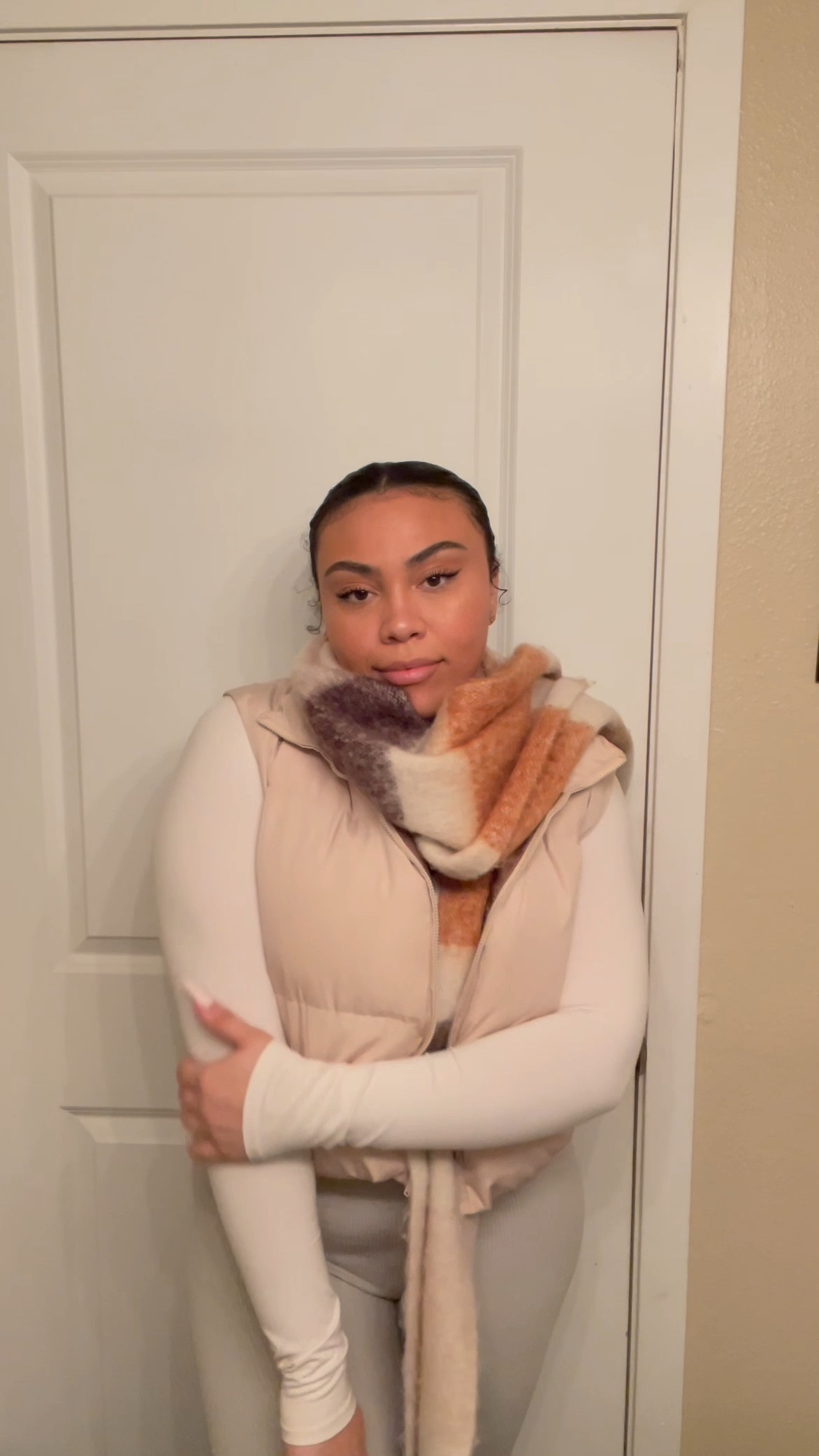 Cozy loungewear outfit! Perfect to run some errands as well🤍

 #midsizefashion #midsizelounge #minimalist #earthtones

#LTKcurves #LTKU #LTKstyletip