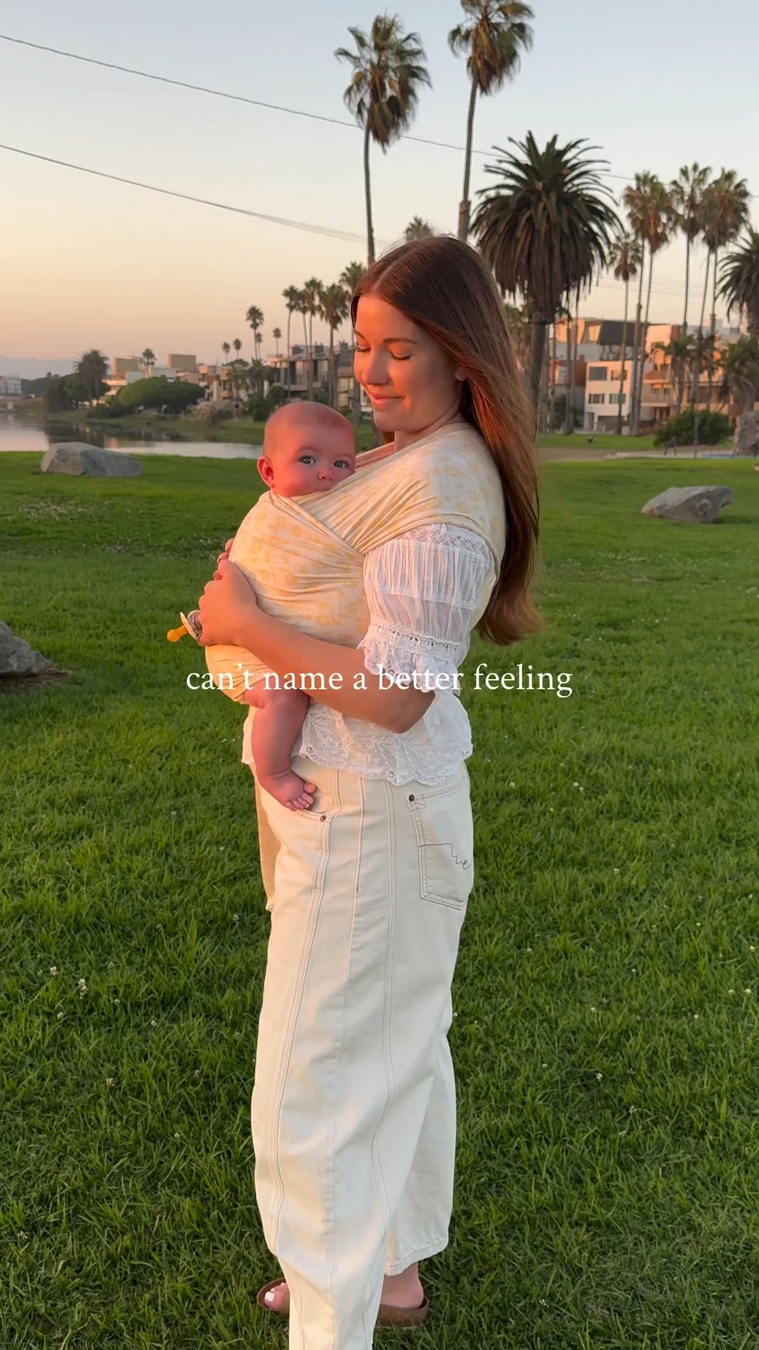 I always want to hold her this close 🥹 wearing Skyler in my Solly wrap is truly one of my favorite parts of the day 💛 #sollypartner