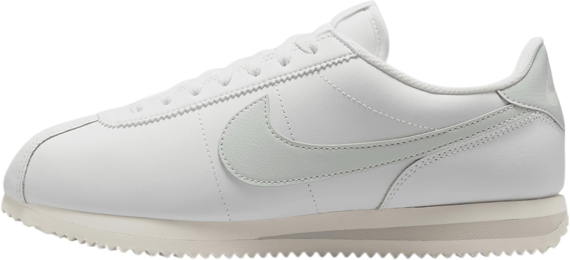 Nike Women's Sneaker | Amazon (US)
