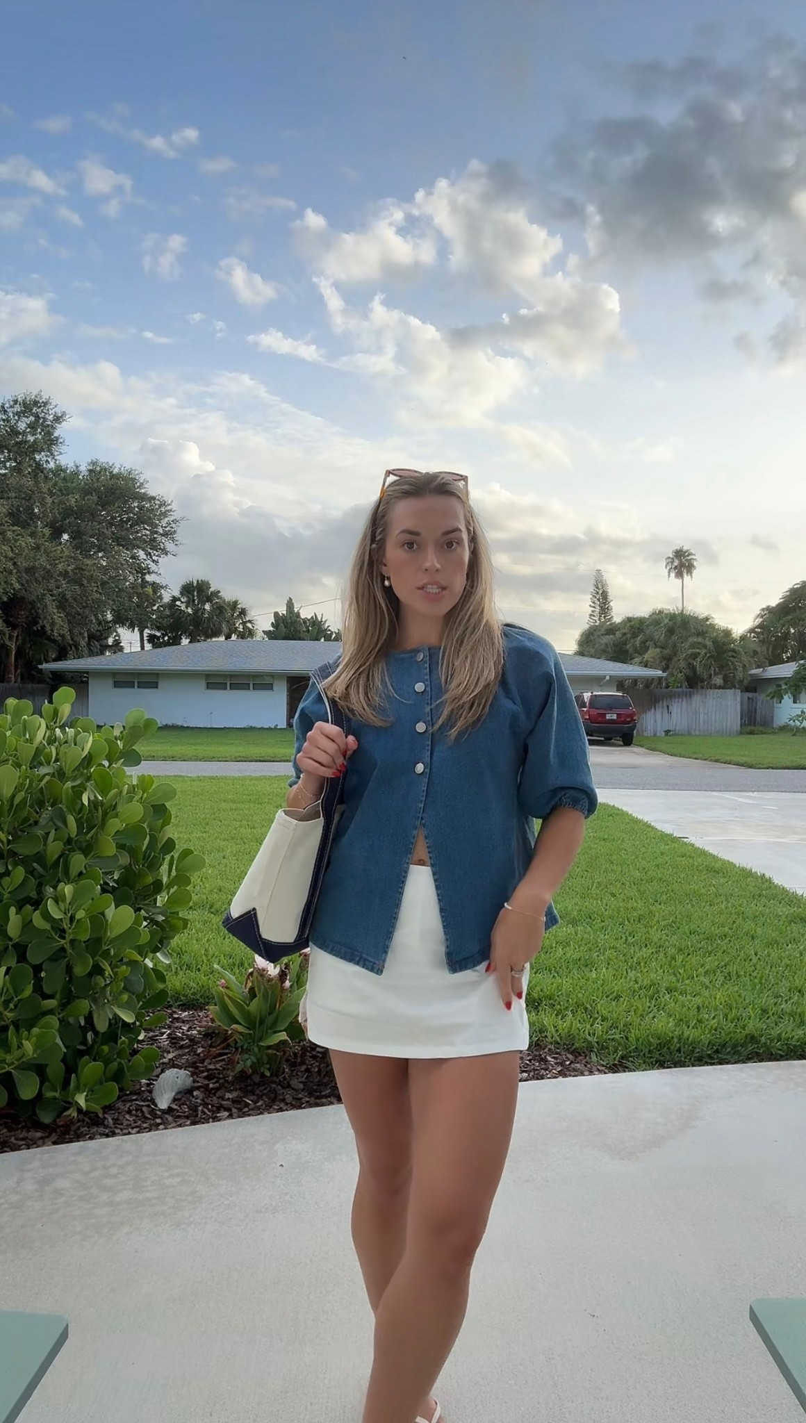 Simple summer outfit, wearing med in skirt & top, shoes run tts 

Lizaflats | outfit inspo | skort