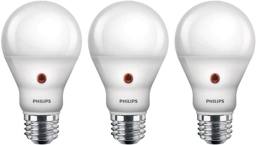 Philips LED Dusk-To-Dawn Outdoor A19 Light Bulb, Flicker-Free, 800 Lumen, Soft White Light (2700K... | Amazon (US)